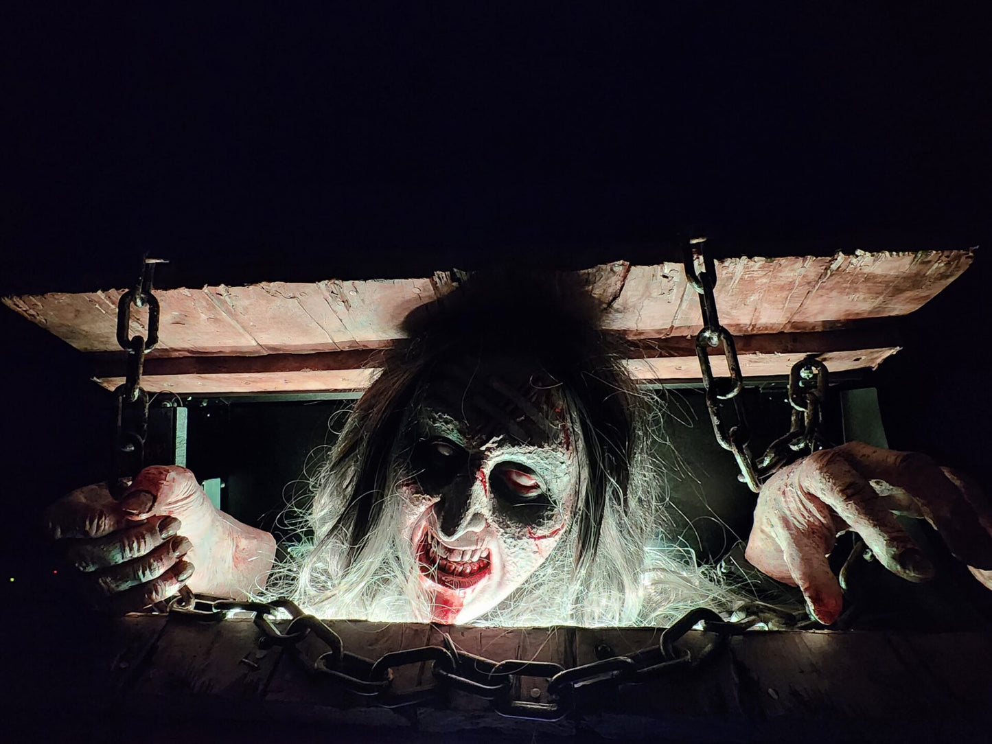 Evil Dead Interactive Topper