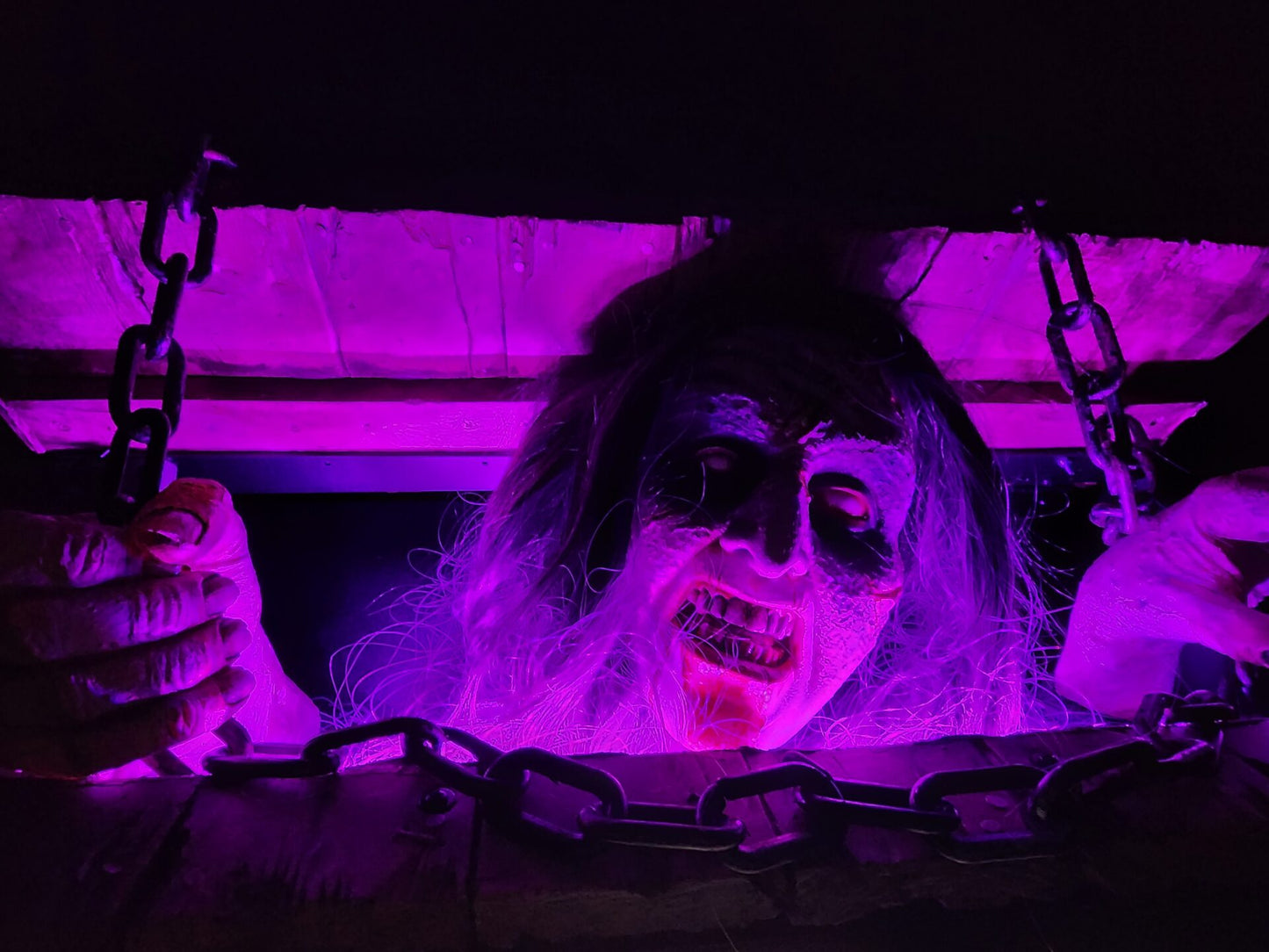 Evil Dead Interactive Topper