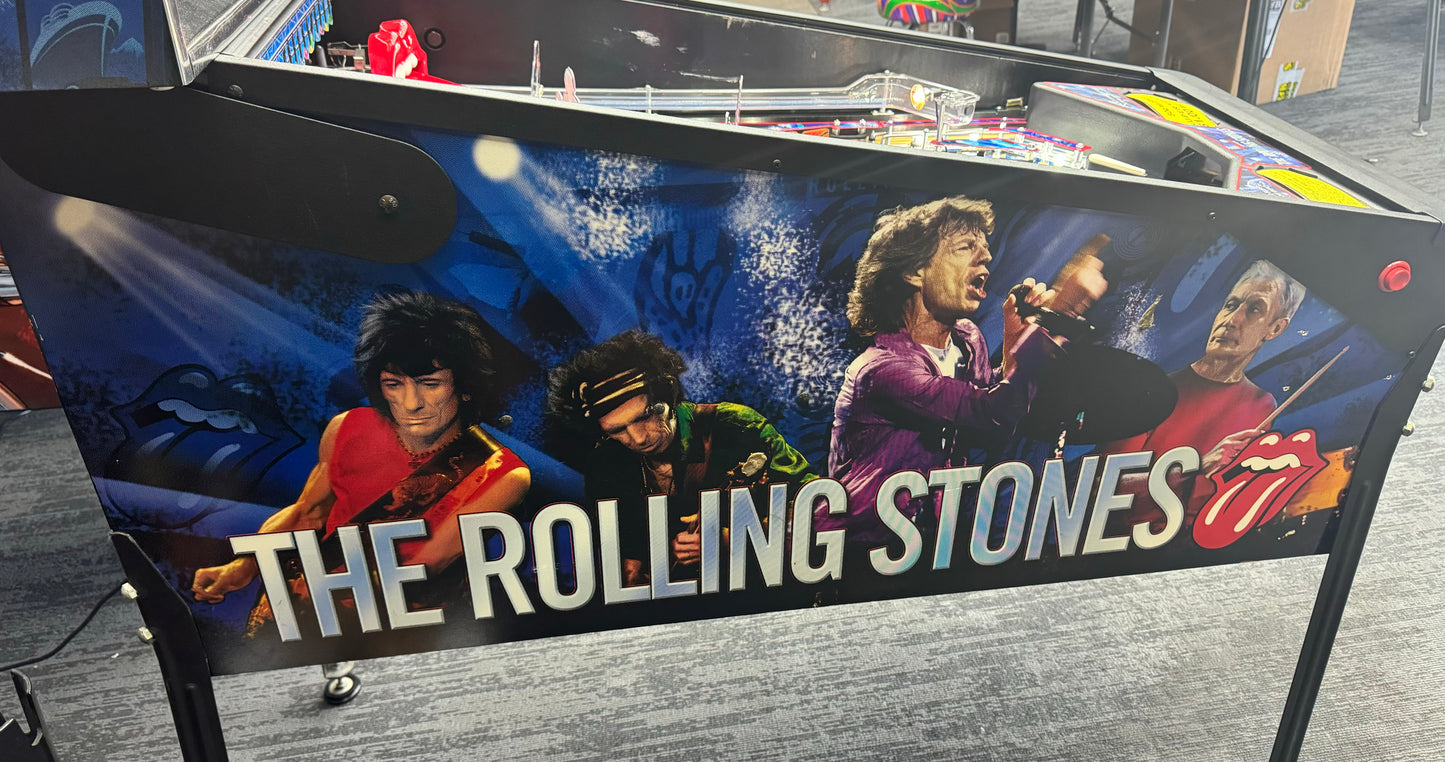 Rolling Stones Pinball by Stern