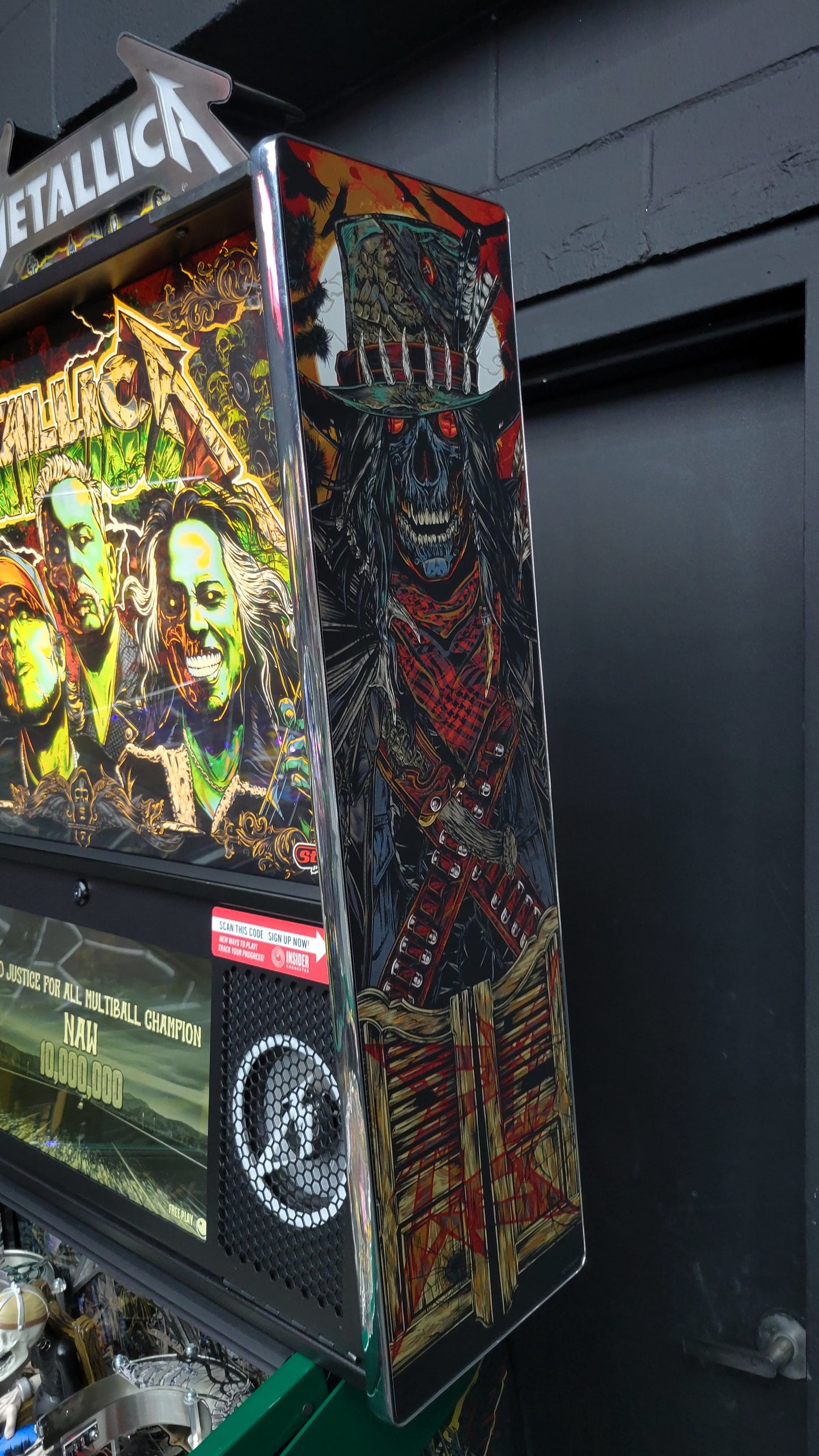 Stern Metallica Remastered Premium HUO Pinball