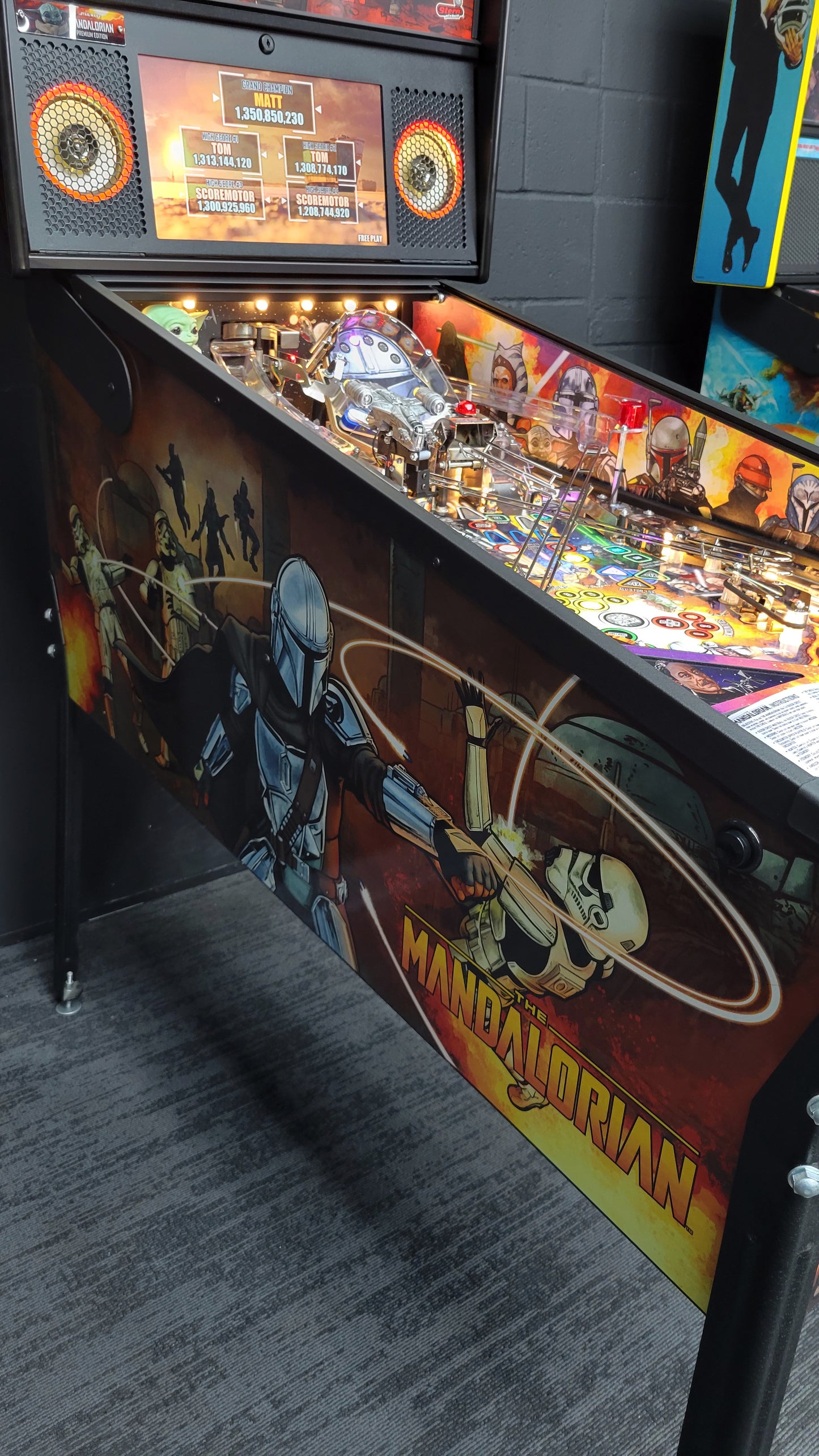 Mandalorian Premium