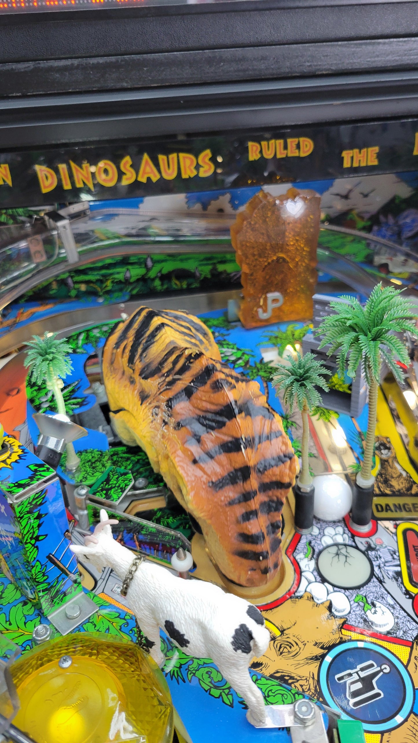 Jurassic Park Pinball by Data East