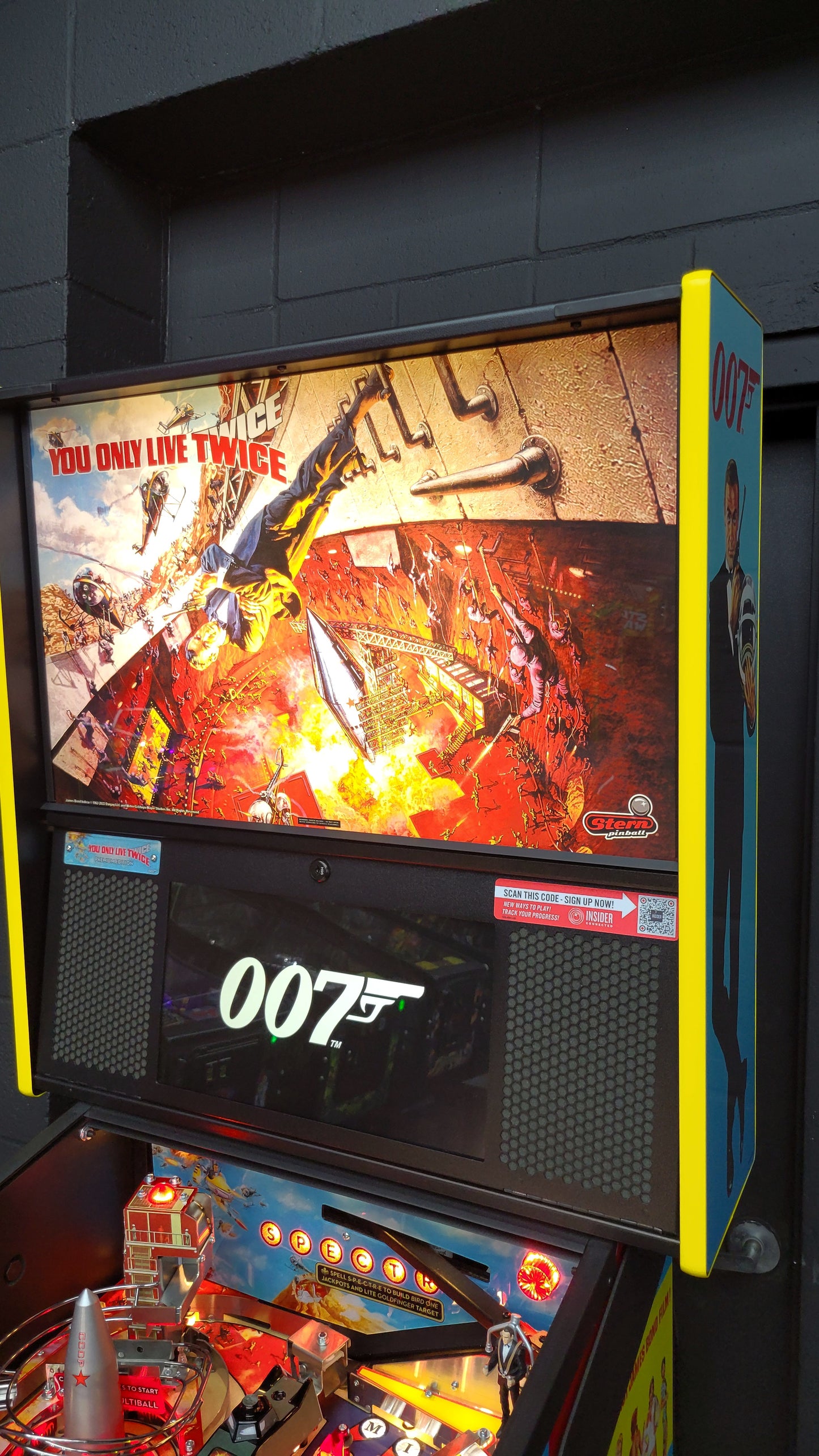 James Bond 007 Premium HUO