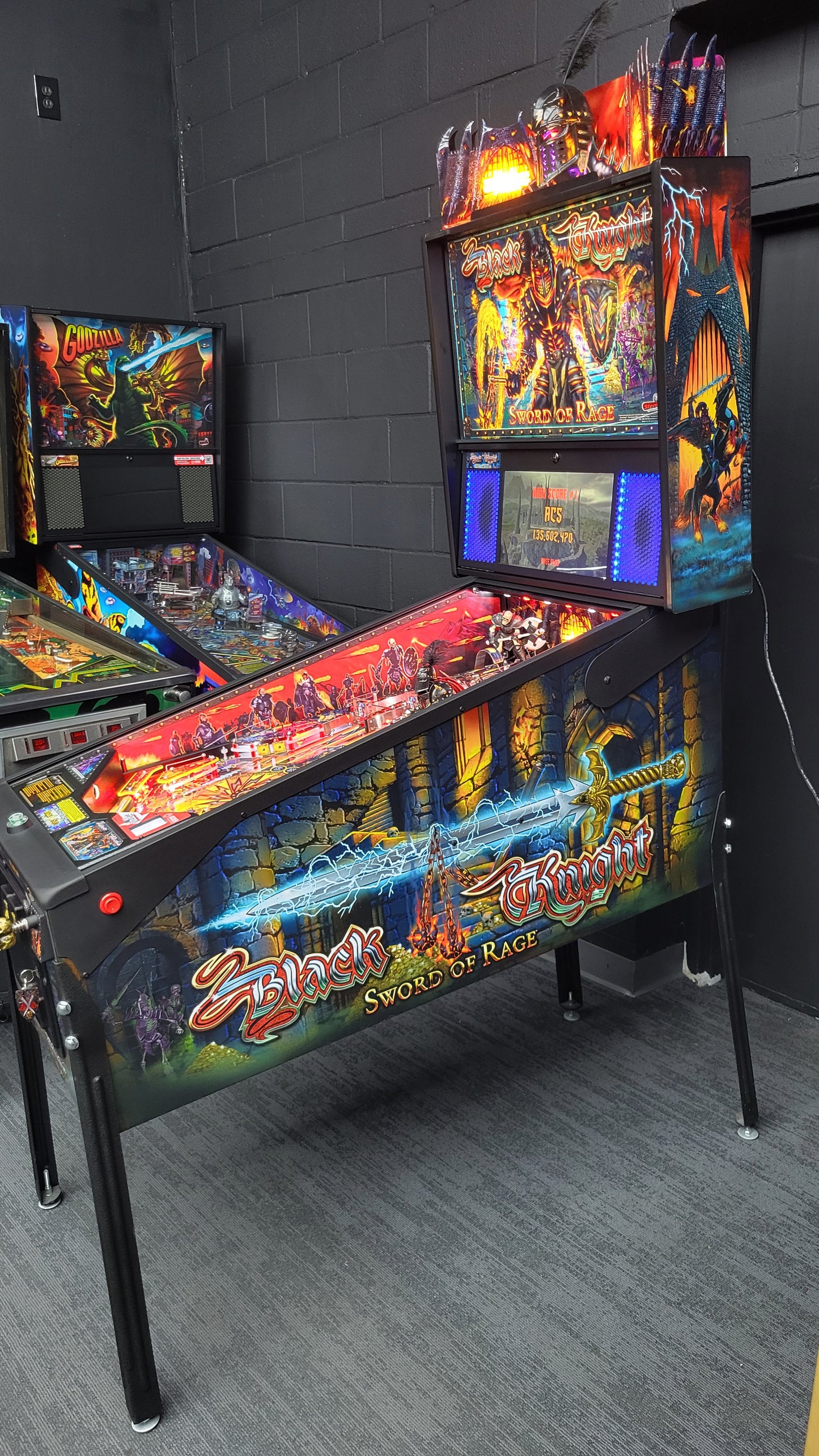 Stern Black Knight Pro Pinball