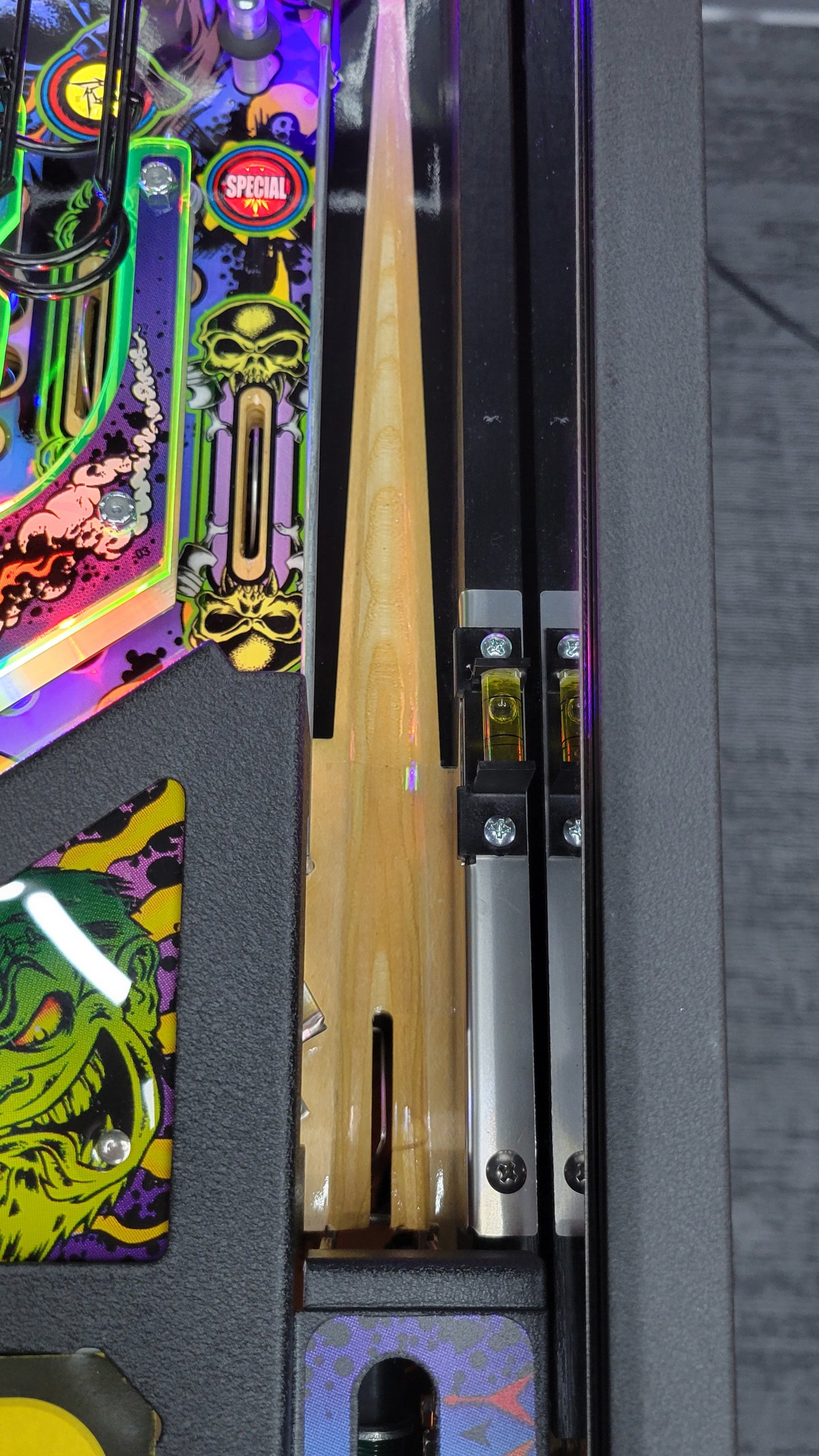 Stern Metallica Premium HUO Pinball