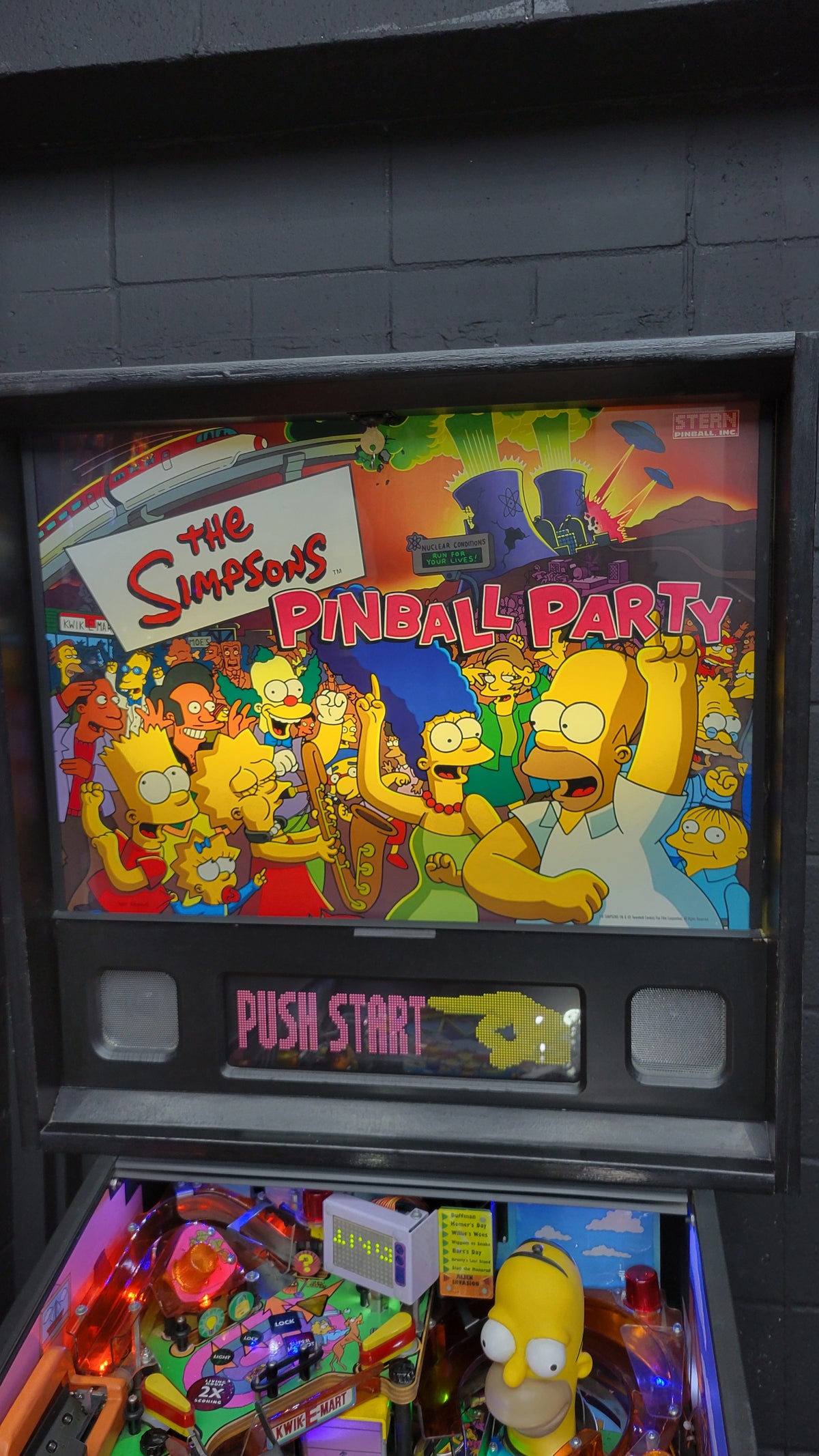 Stern The Simpsons Pinball Party