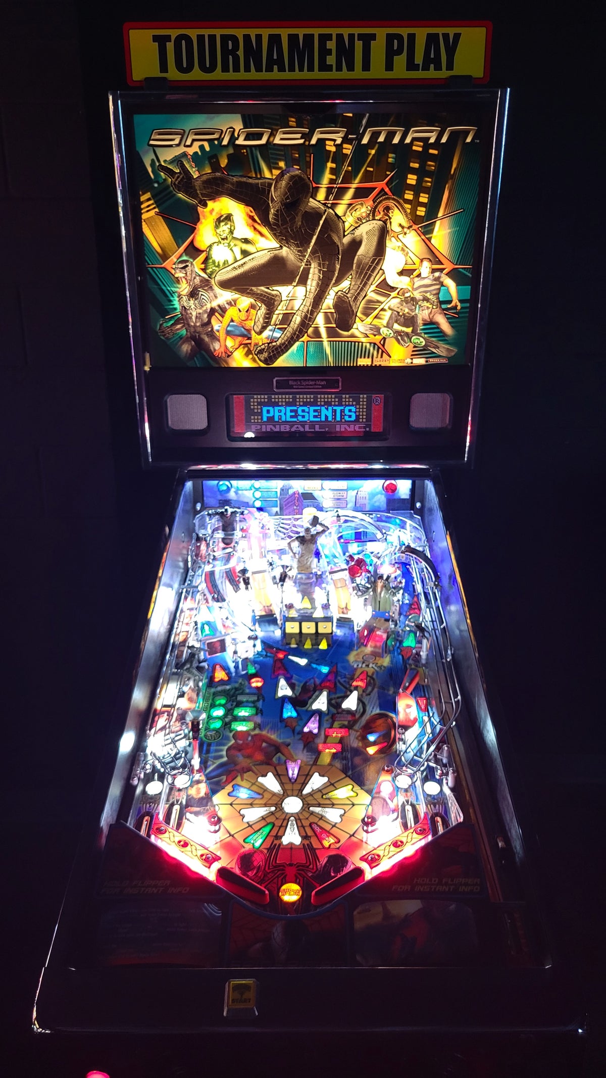 Stern Black Spider Man Edition Pinball HUO
