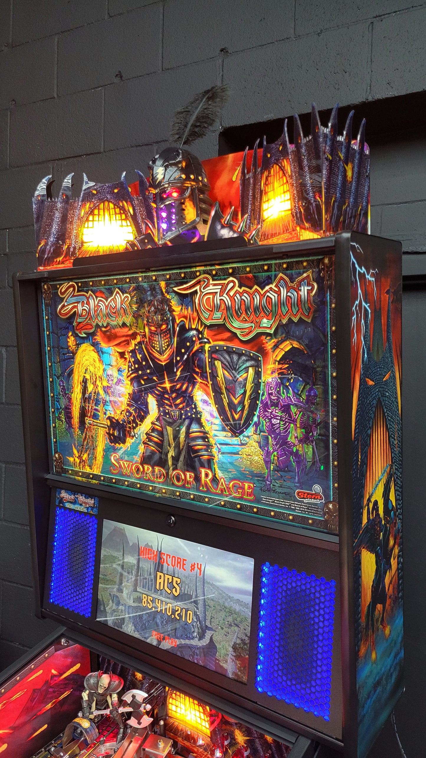 Stern Black Knight Pro Pinball