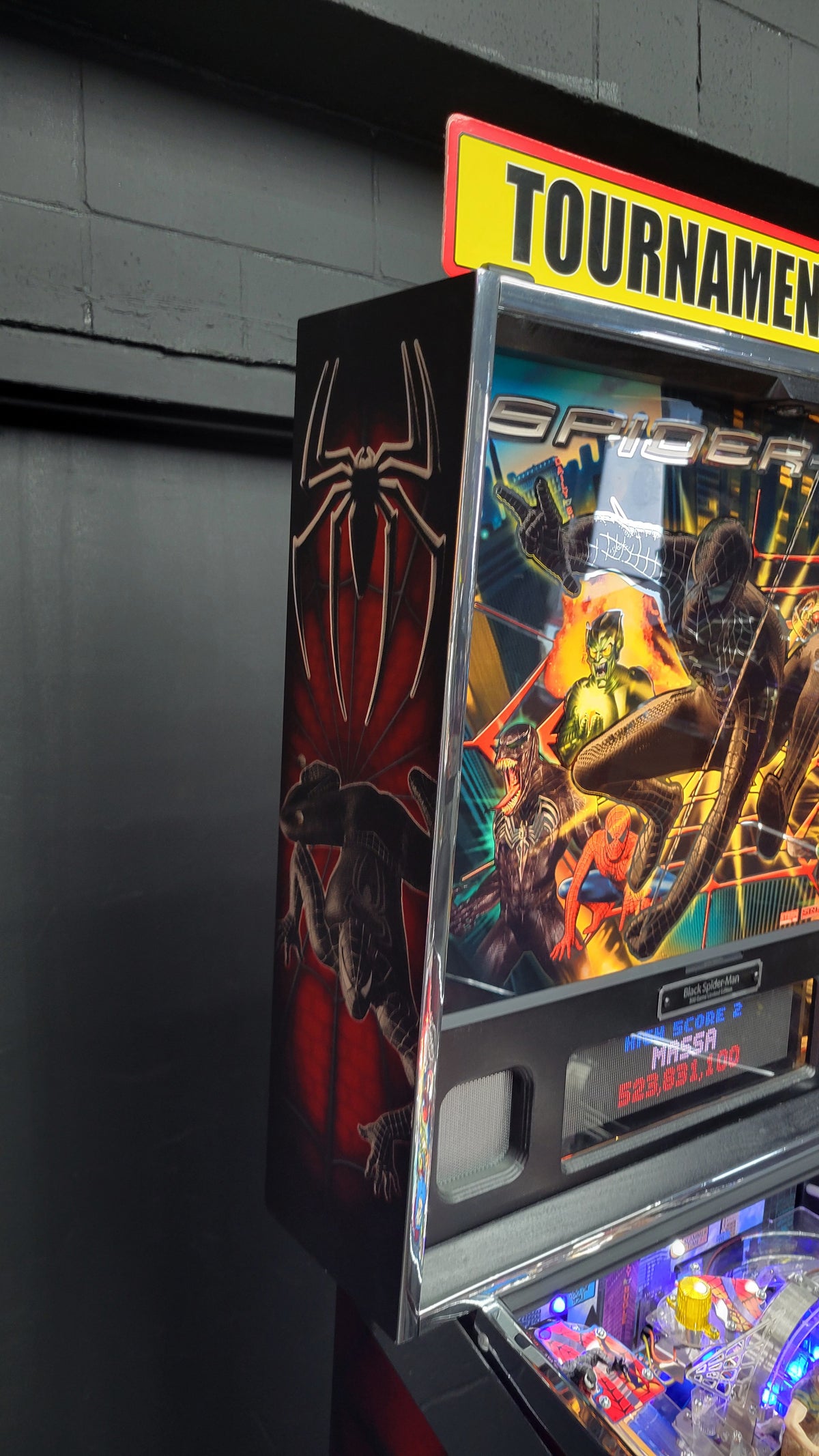 Stern Black Spider Man Edition Pinball HUO
