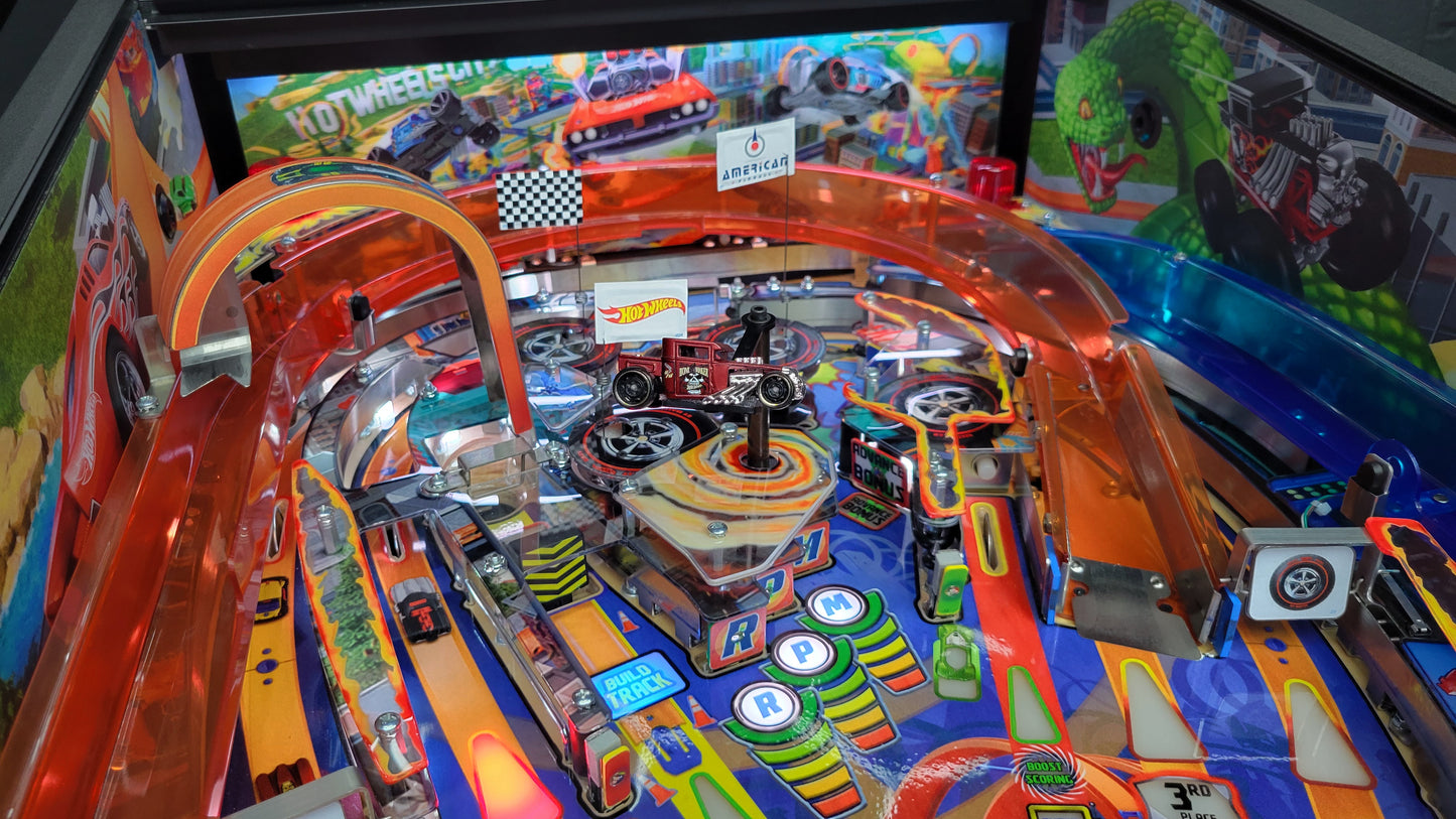 Hot Wheels Deluxe Pinball by American Pinball