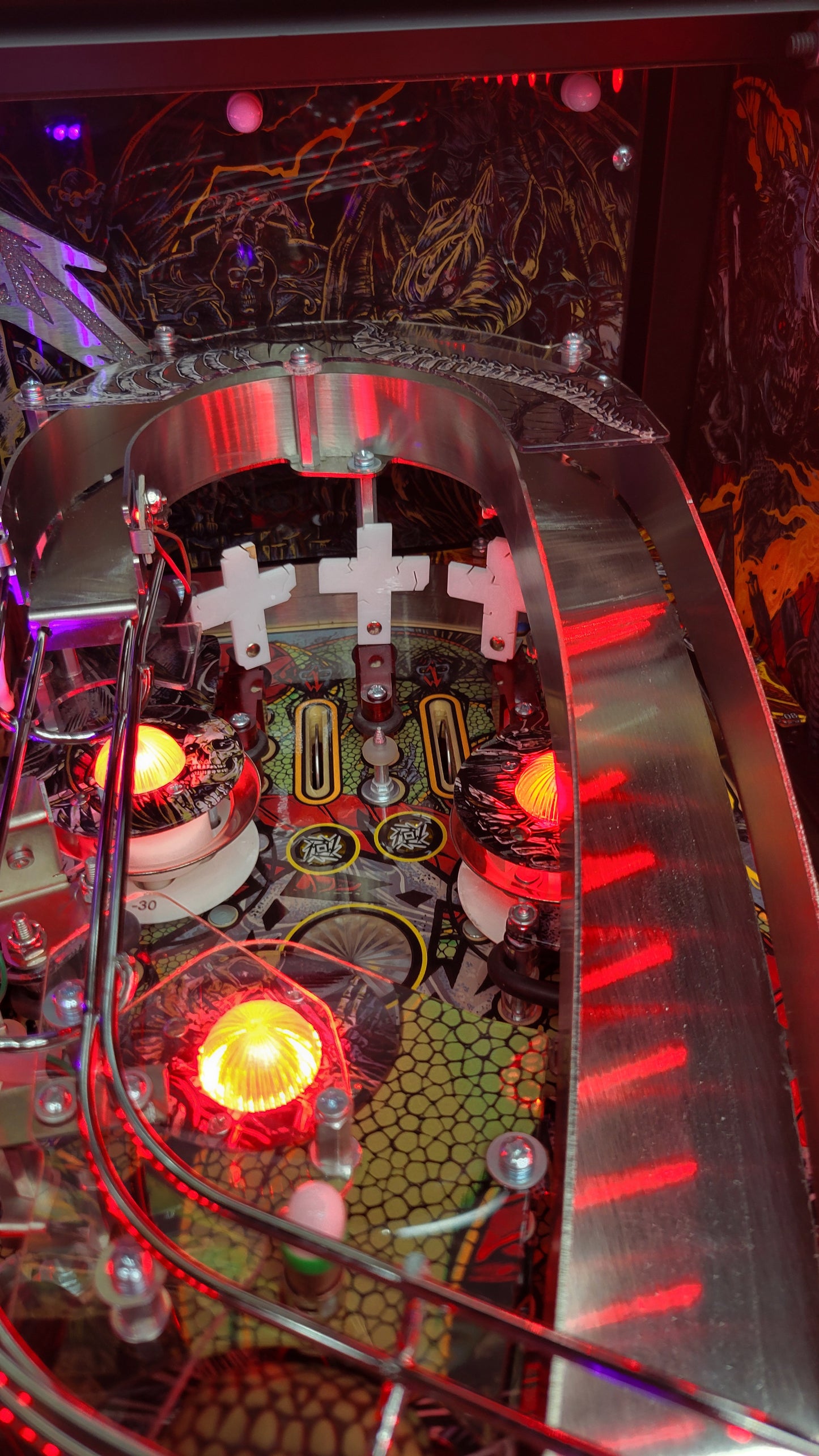 Stern Metallica Remastered Premium HUO Pinball