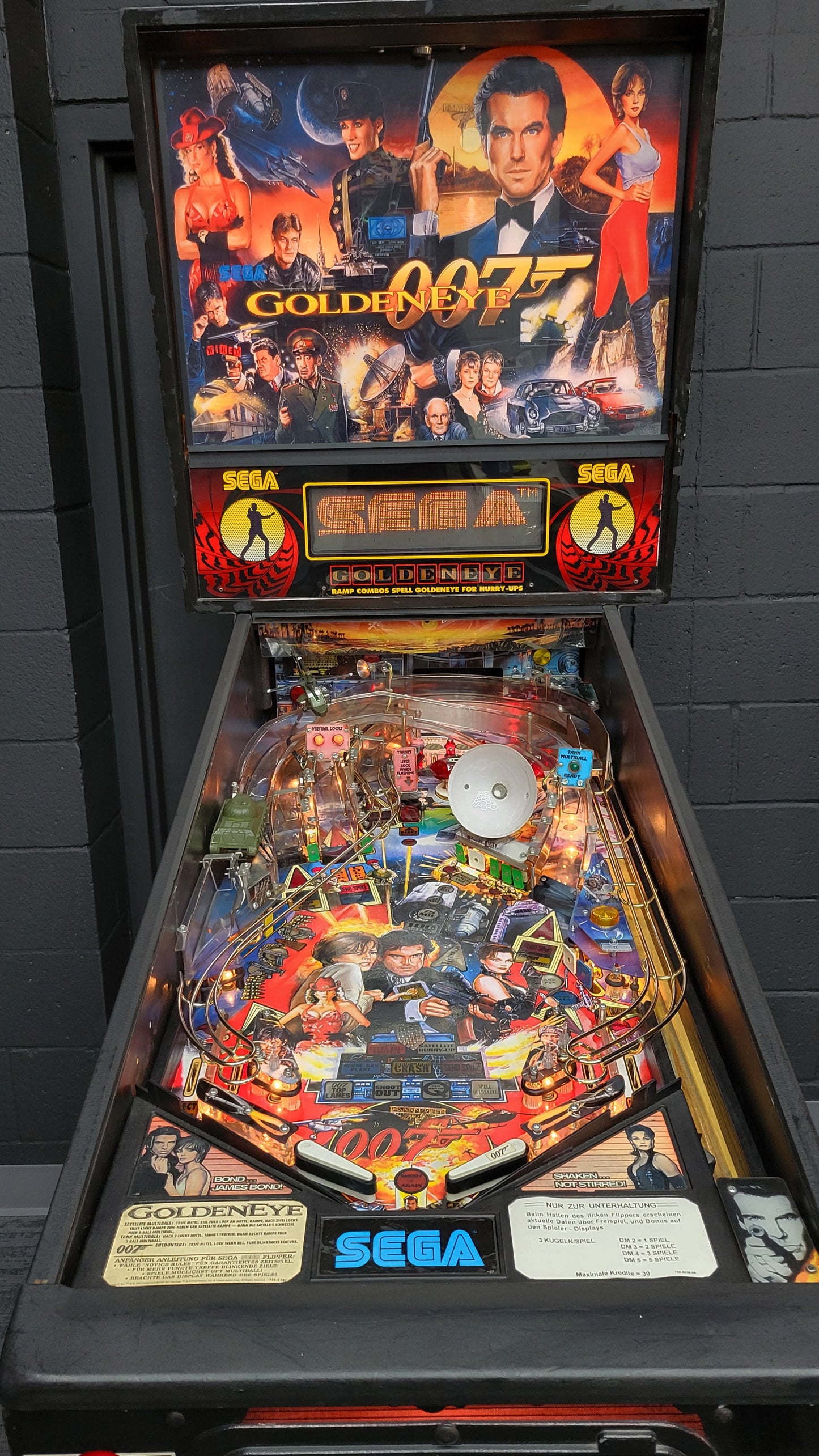 Sega Goldeneye 007 Pinball