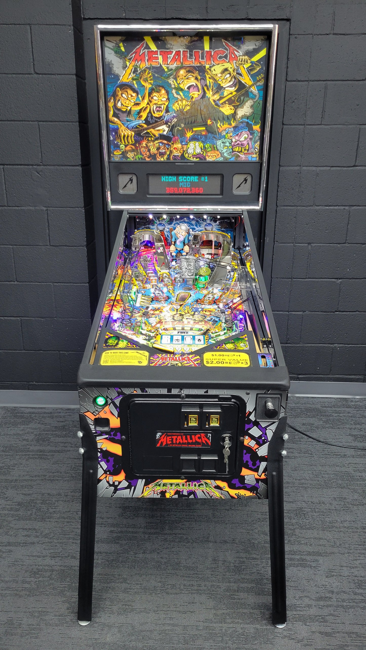 Stern Metallica Premium HUO Pinball