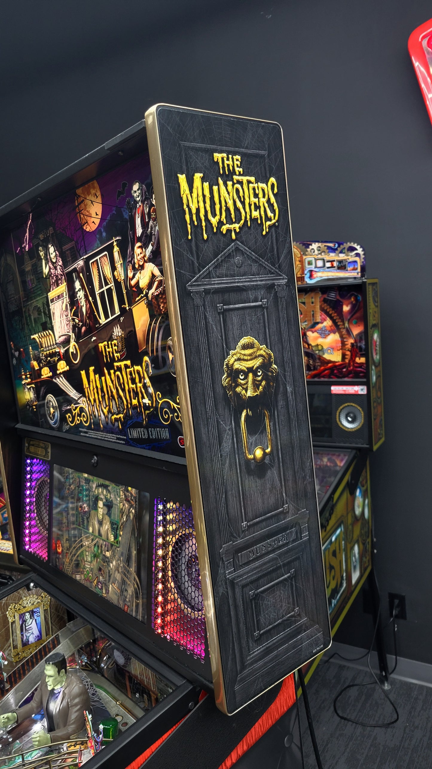 The Munsters LE by Stern