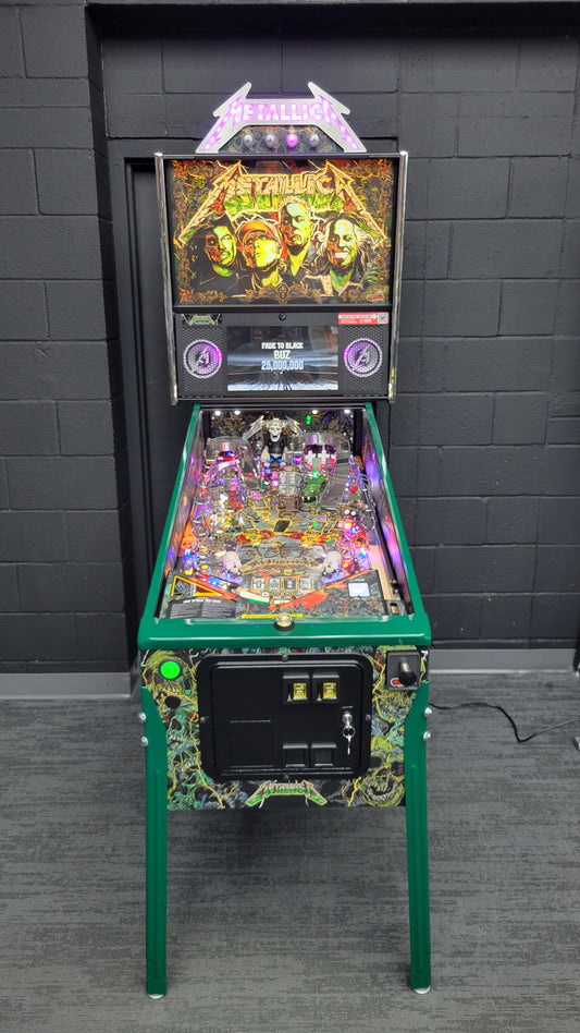 Stern Metallica Remastered Premium HUO Pinball