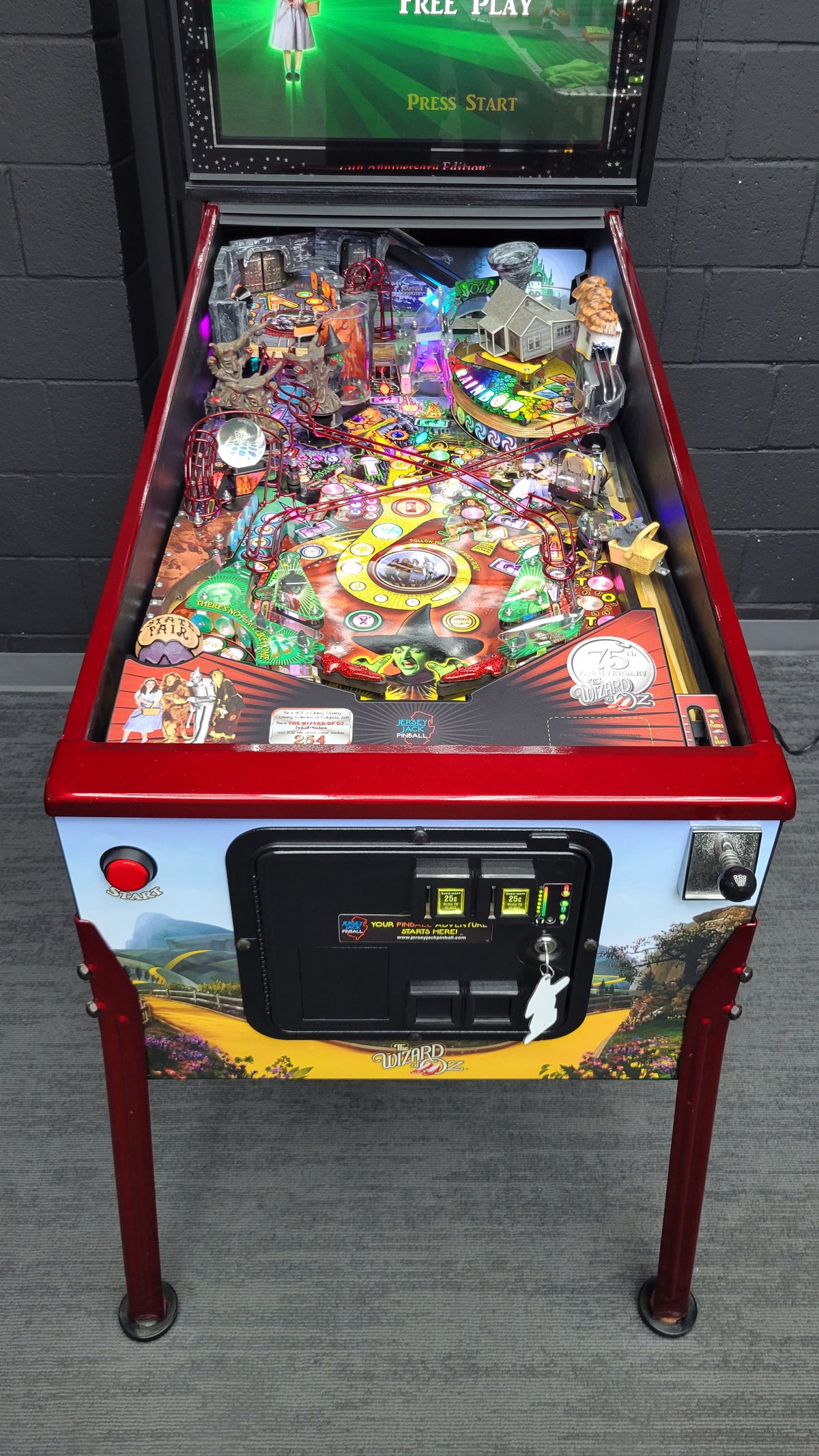 Wizard Of Oz 75th Anniversary Edition by Jersey Jack Pinball HUO