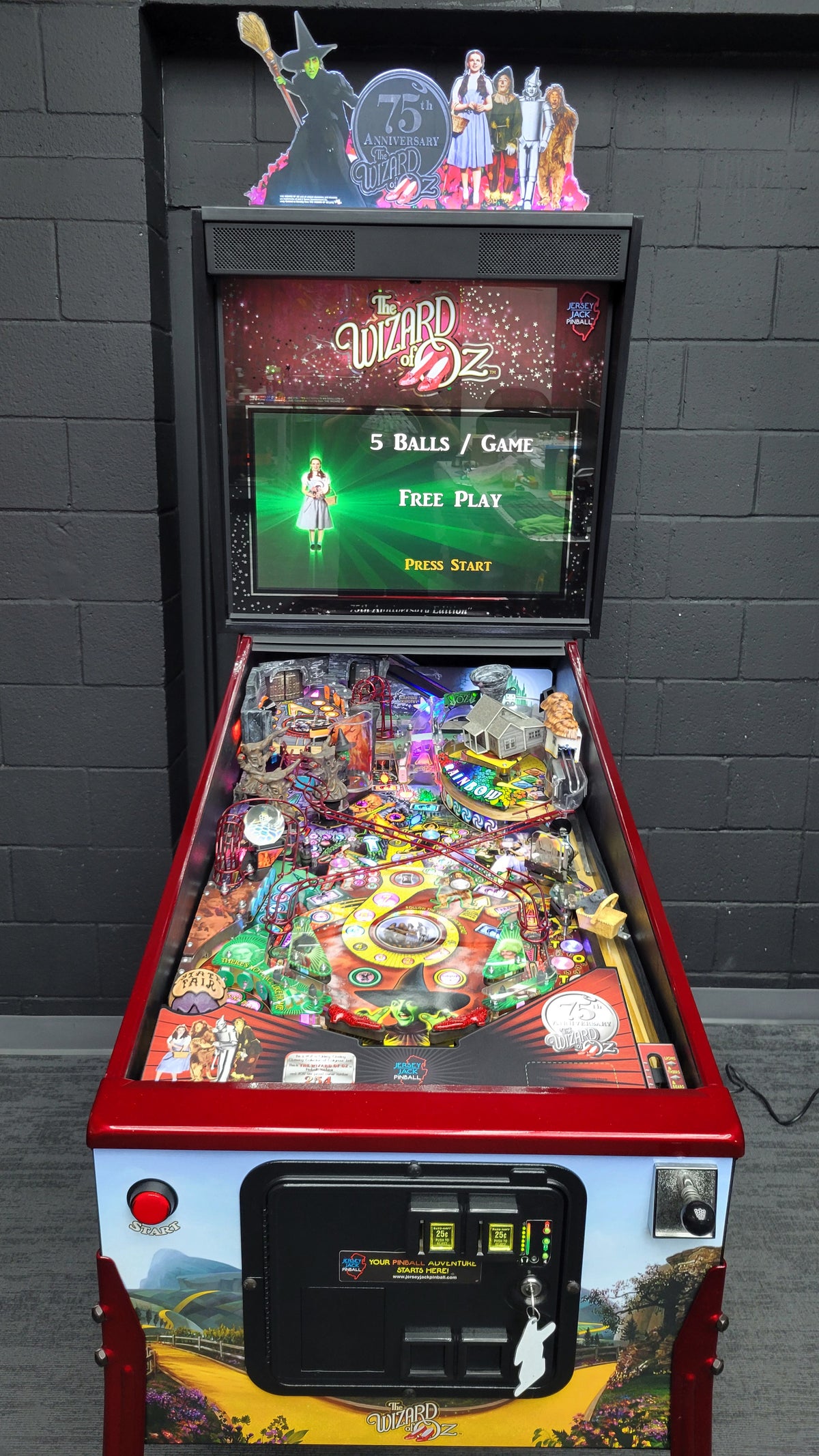 Wizard Of Oz 75th Anniversary Edition by Jersey Jack Pinball HUO