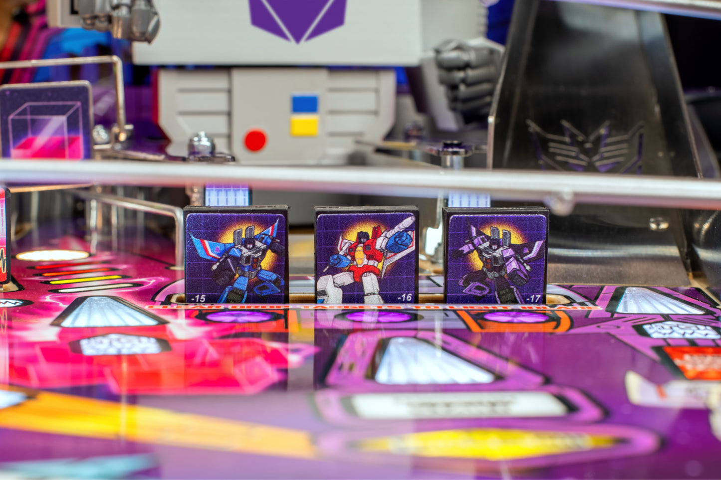 TRANSFORMERS: More Than Meets the Eye Pro