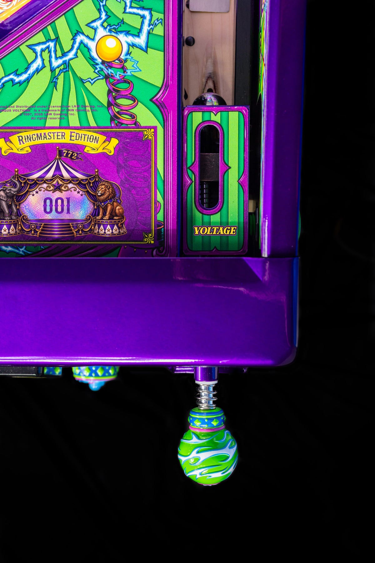 Ringmaster Edition cabinet