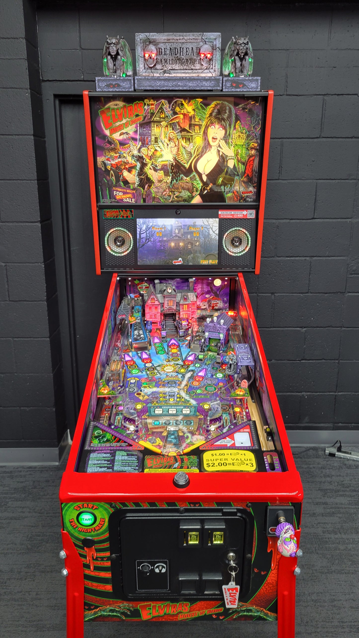 Elvira House of Horrors Premium Custom HUO Pinball Loaded!