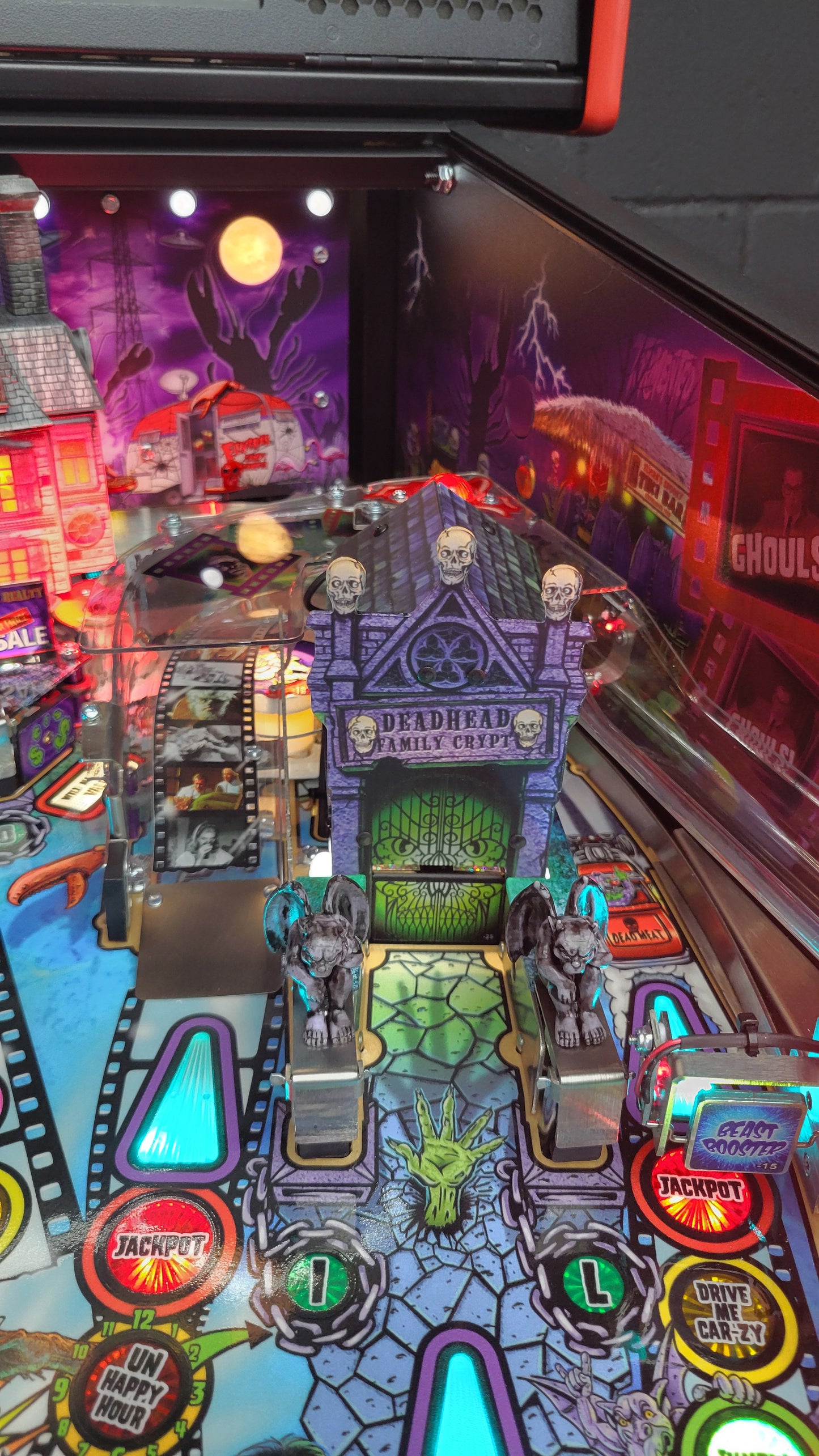 Stern Elvira’s House Of Horrors Premium Pinball HUO