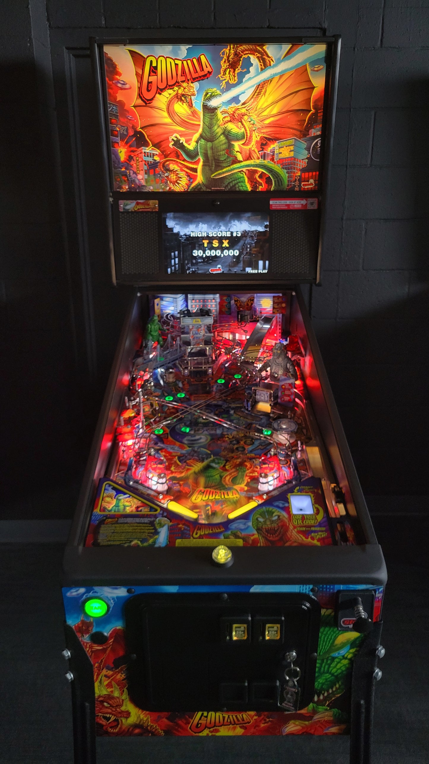 Stern Godzilla Premium Pinball HUO