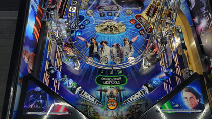 Star Wars LE Pinball with Official R2D2 Stern Topper