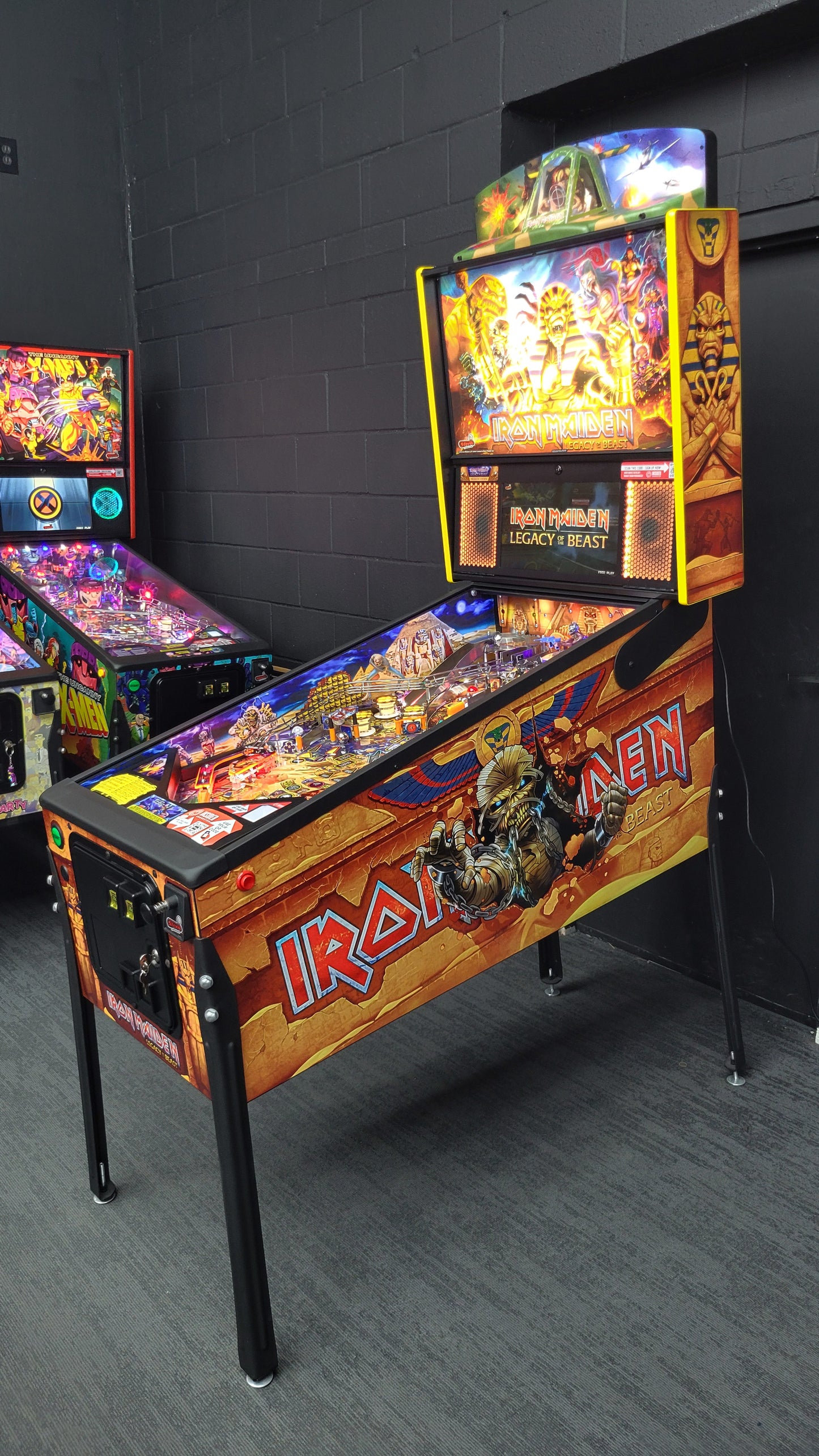 Stern Iron Maiden Premium Pinball HUO