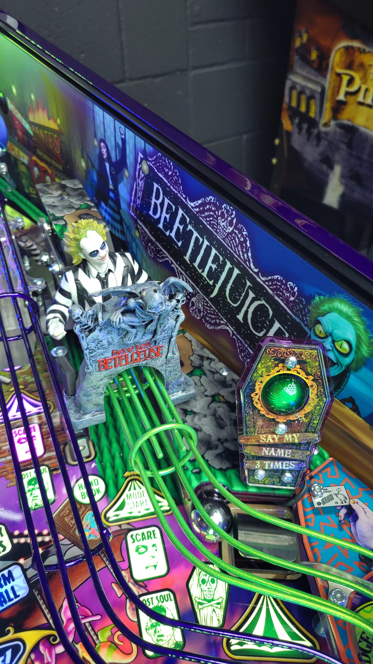 Spooky Beetlejuice Pinball HUO with Snake Topper Included