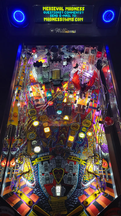 Williams Medieval Madness Pinball Original