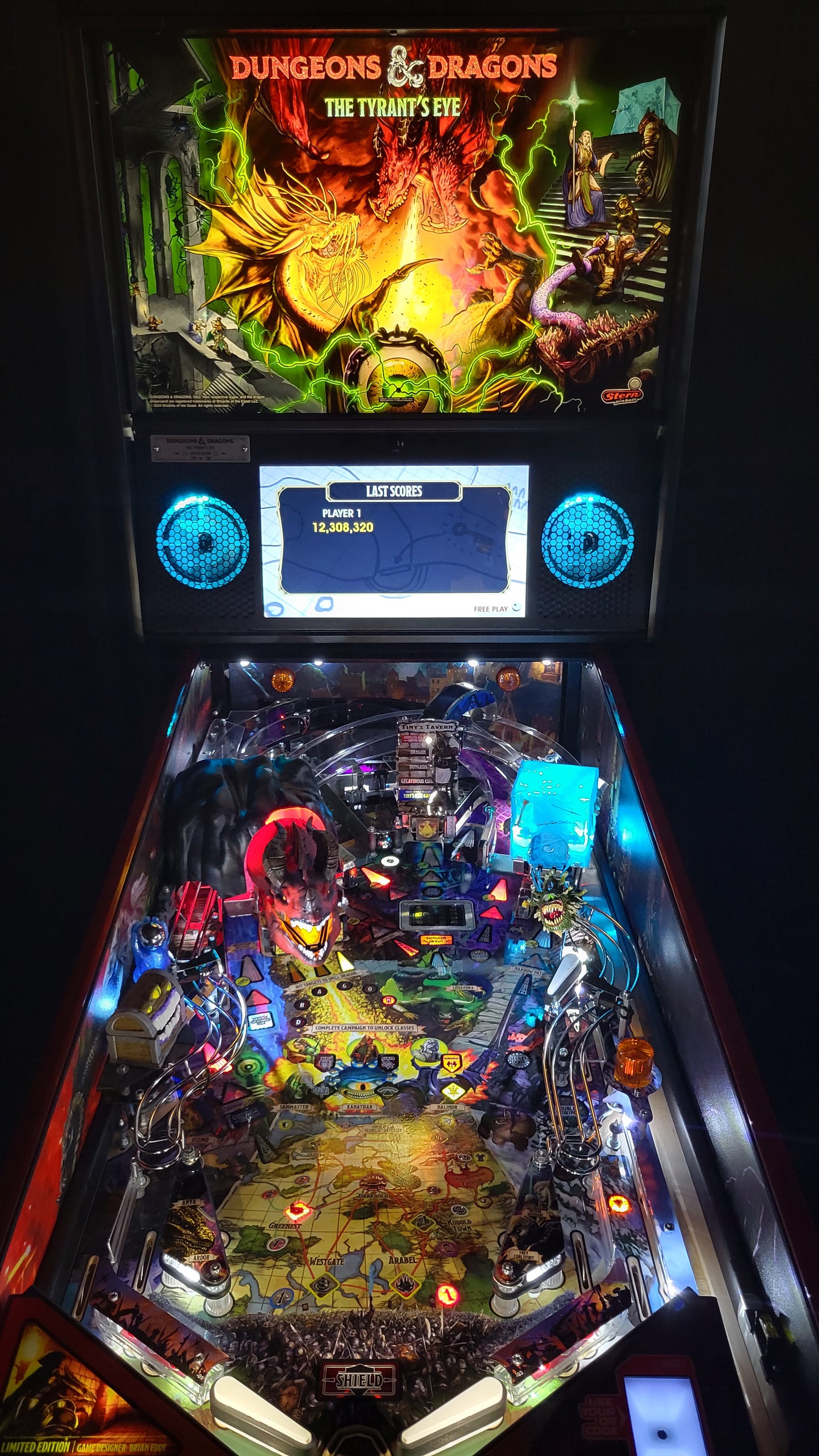 Stern Dungeon & Dragons The Tyrants Eve LE Pinball HUO