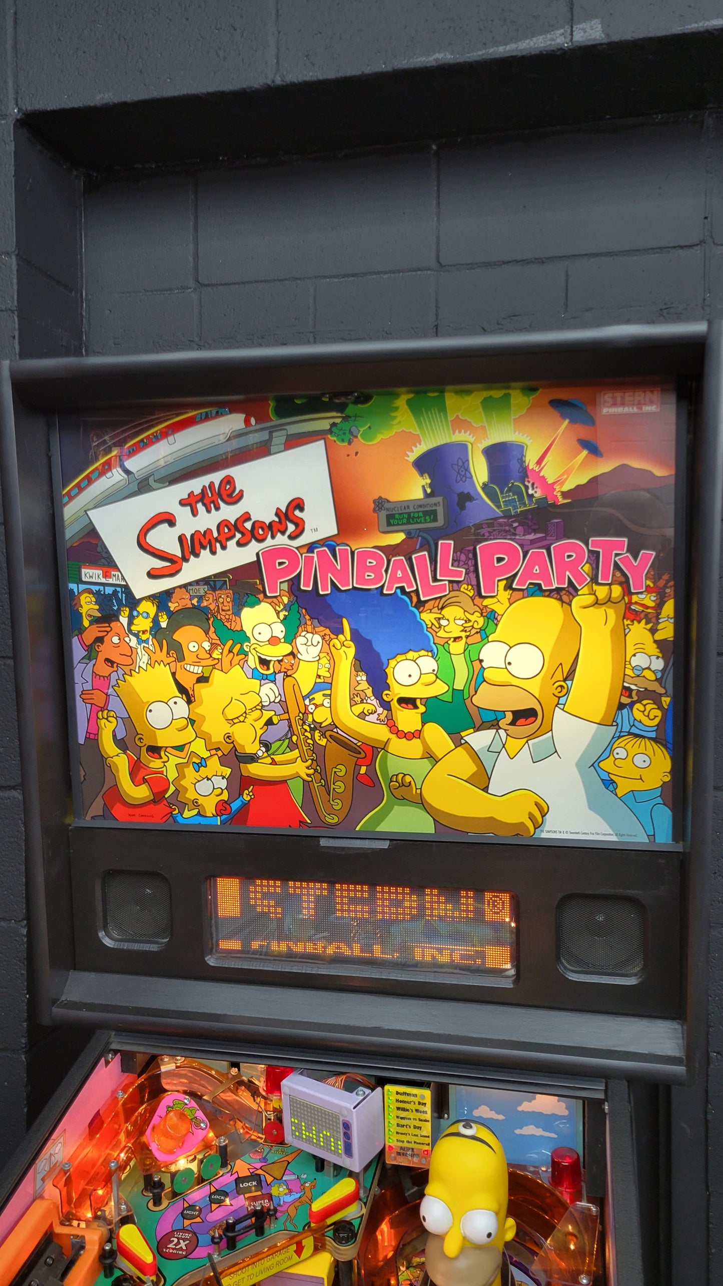 Stern The Simpsons Pinball Party