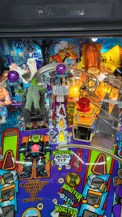 Williams Monster Bash 1998 Pinball