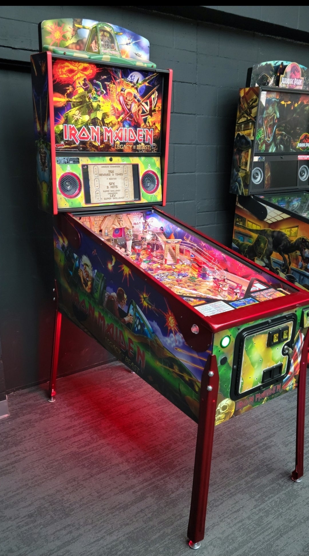 Stern Iron Maiden LE Pinball HUO