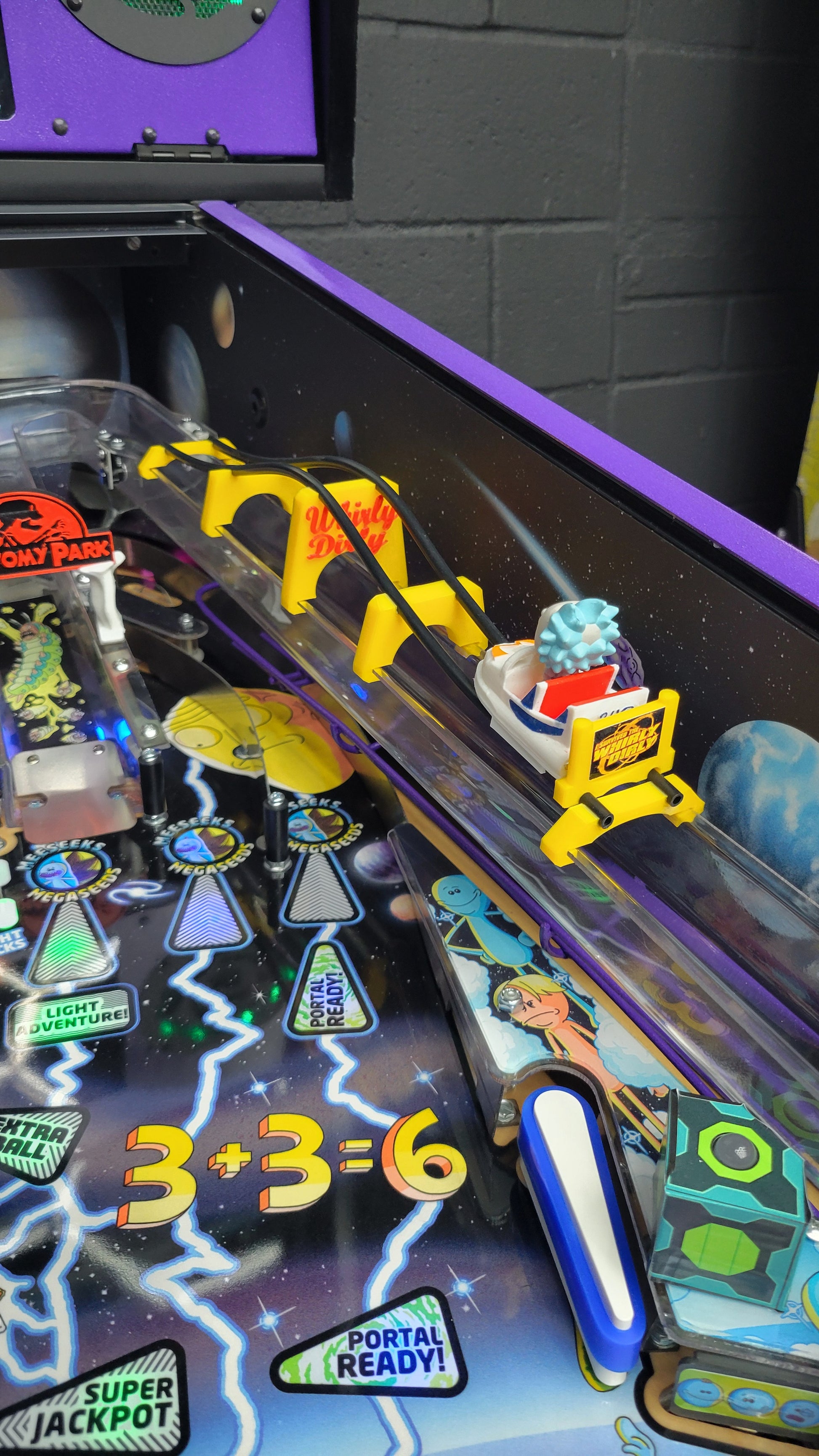 Spooky Rick And Morty Blood Sucker Edition Pinball
