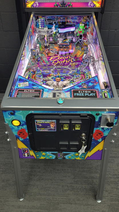 JJP Elton John Platinum Pinball HU0