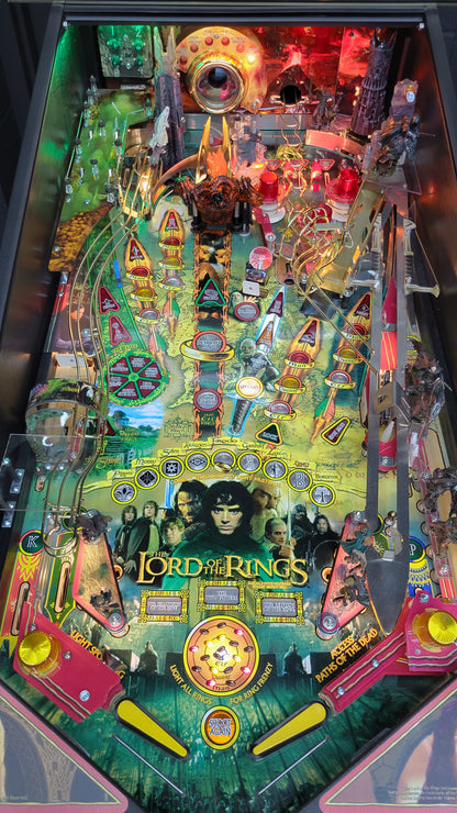 Stern Lord Of The Rings Pinball HUO