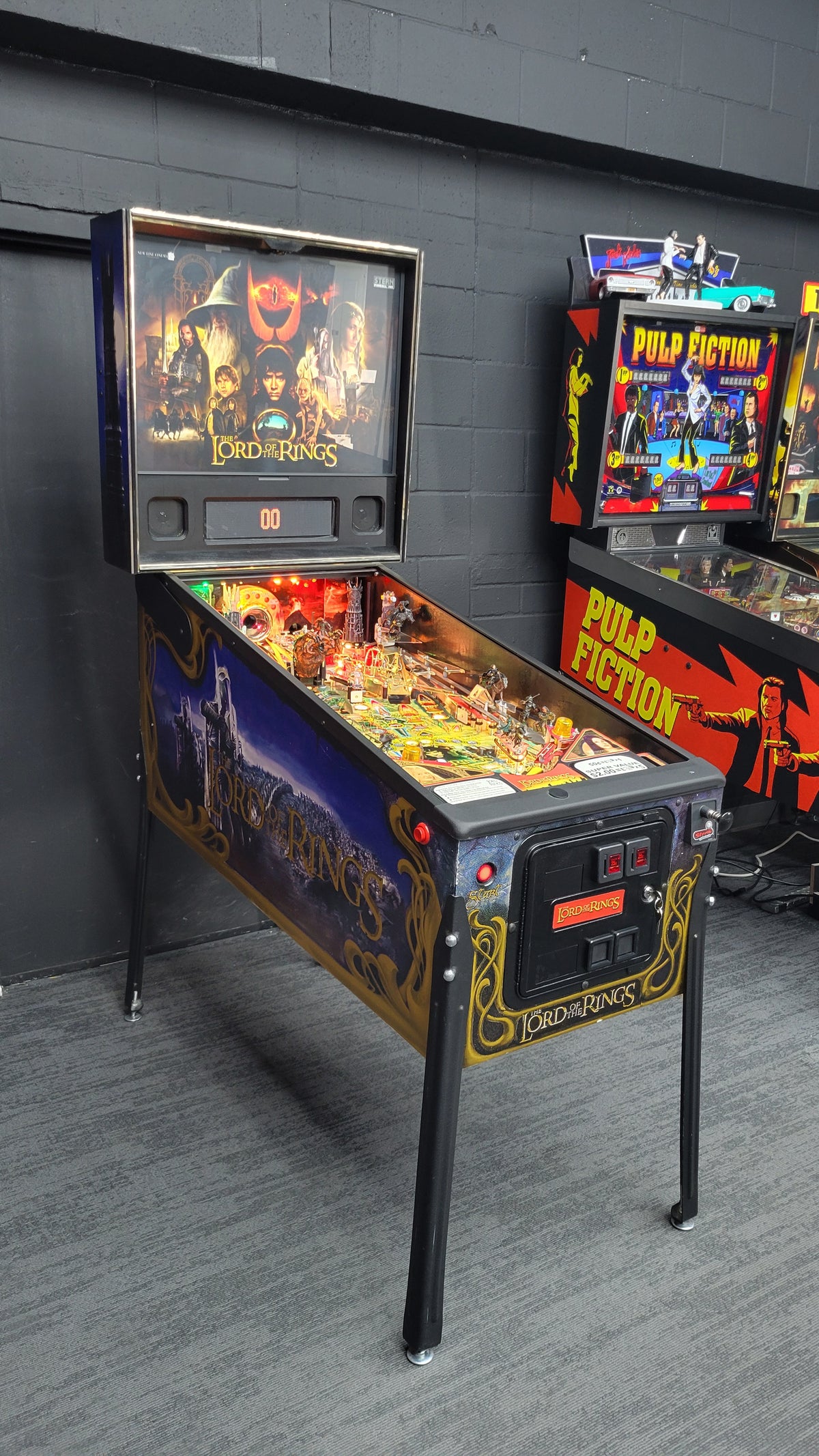 Stern Lord Of The Rings Pinball HUO