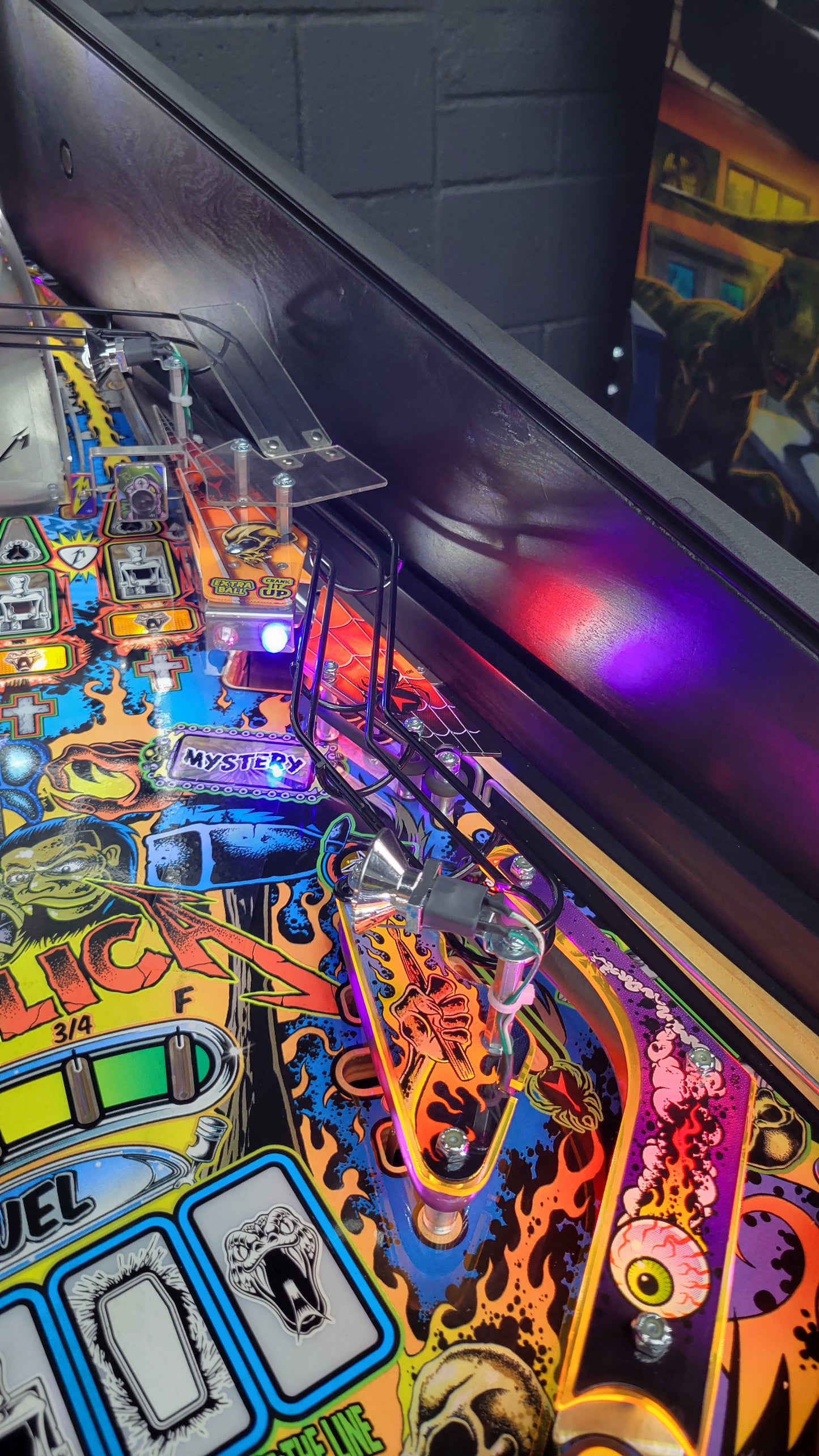 Stern Metallica Premium Vault Pinball
