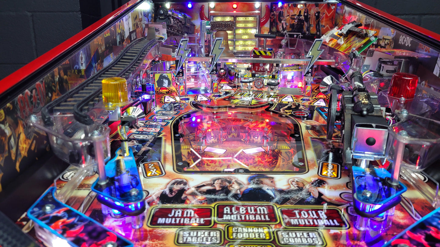 Stern AC/DC Premium Vault Edition Pinball