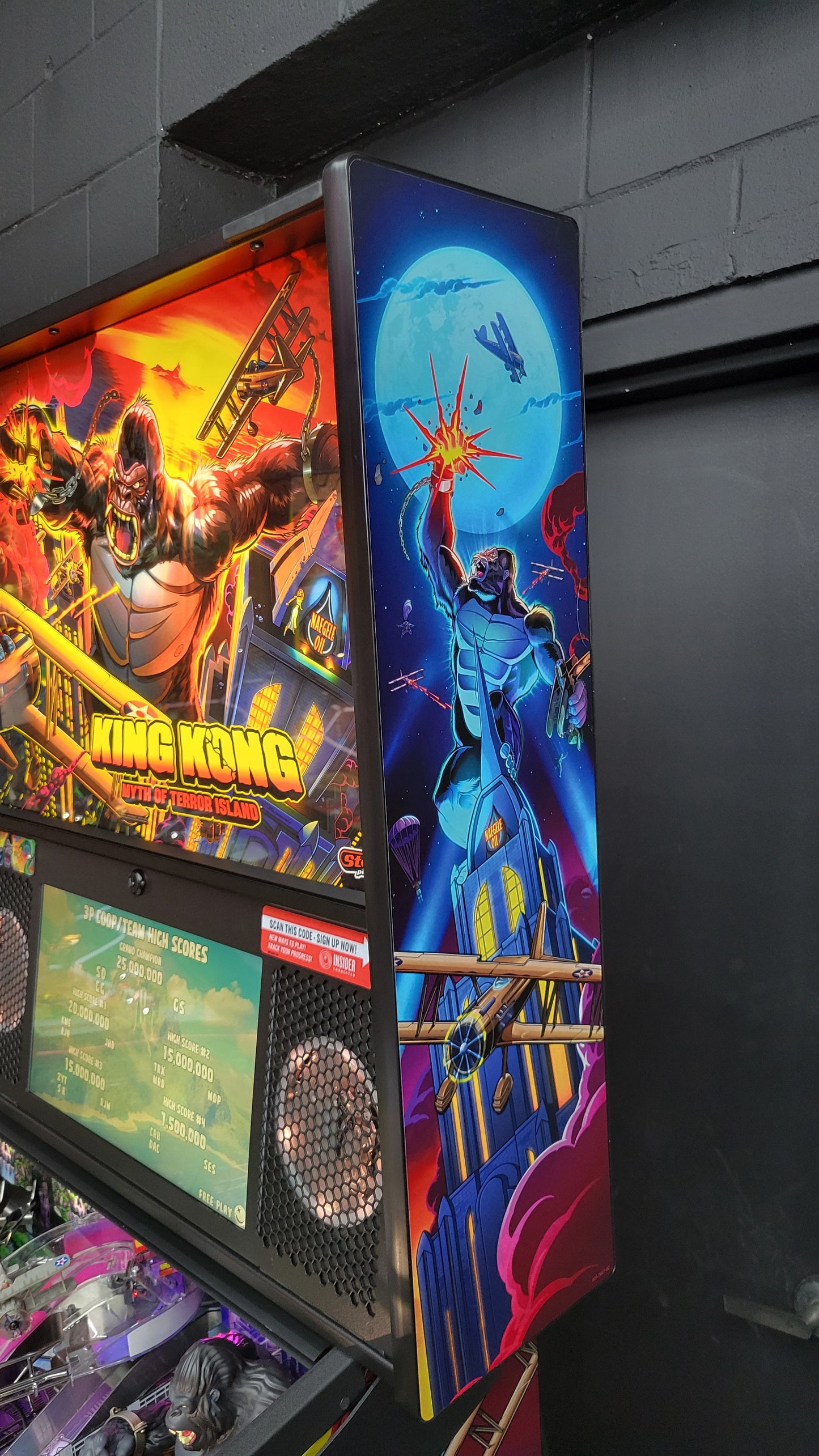 Stern King Kong Premium Pinball