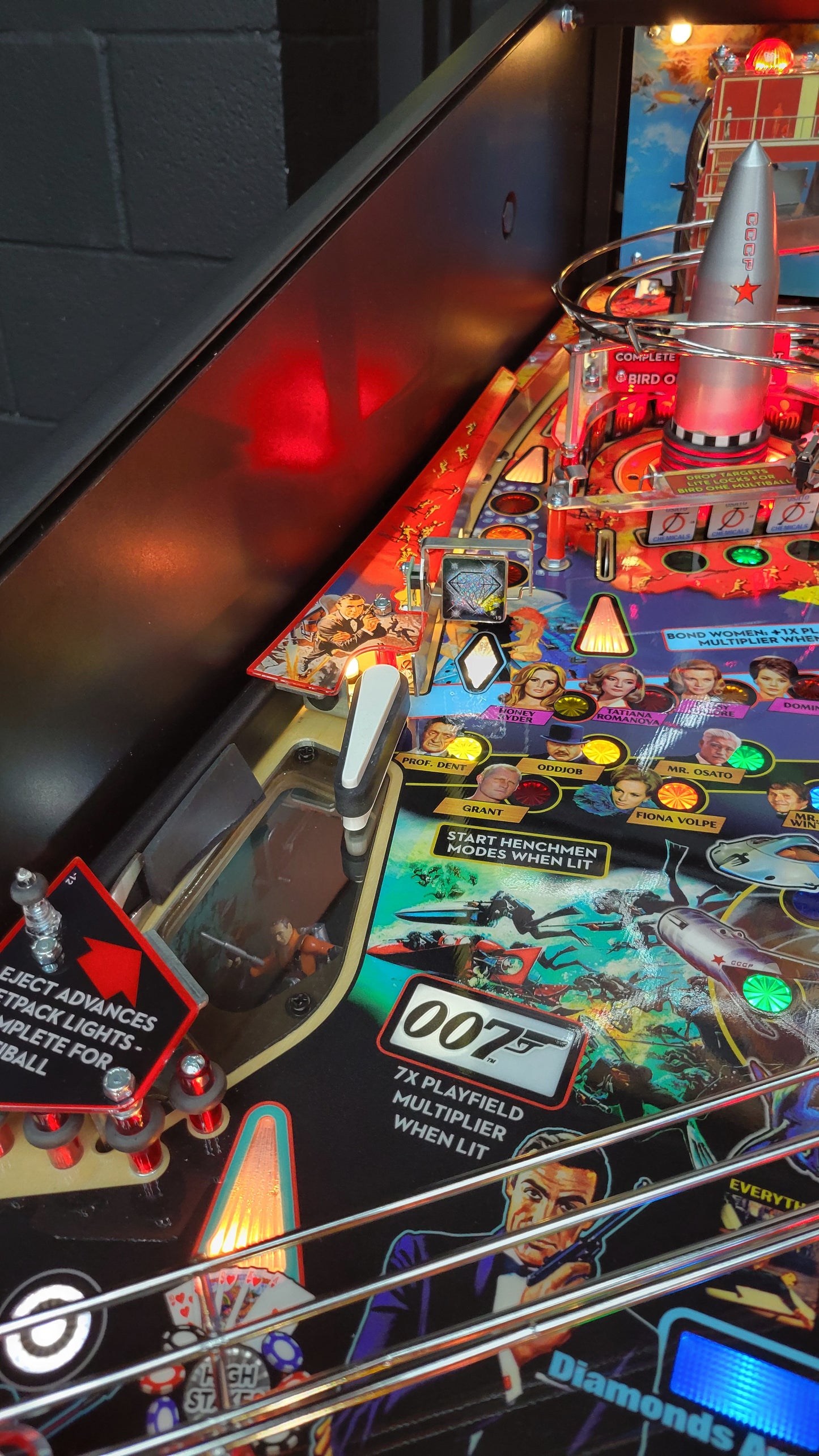 James Bond 007 Premium HUO