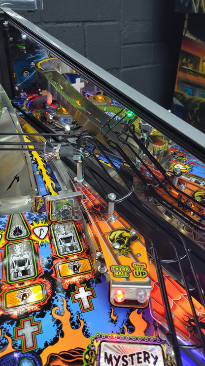 Stern Metallica LE Pinball