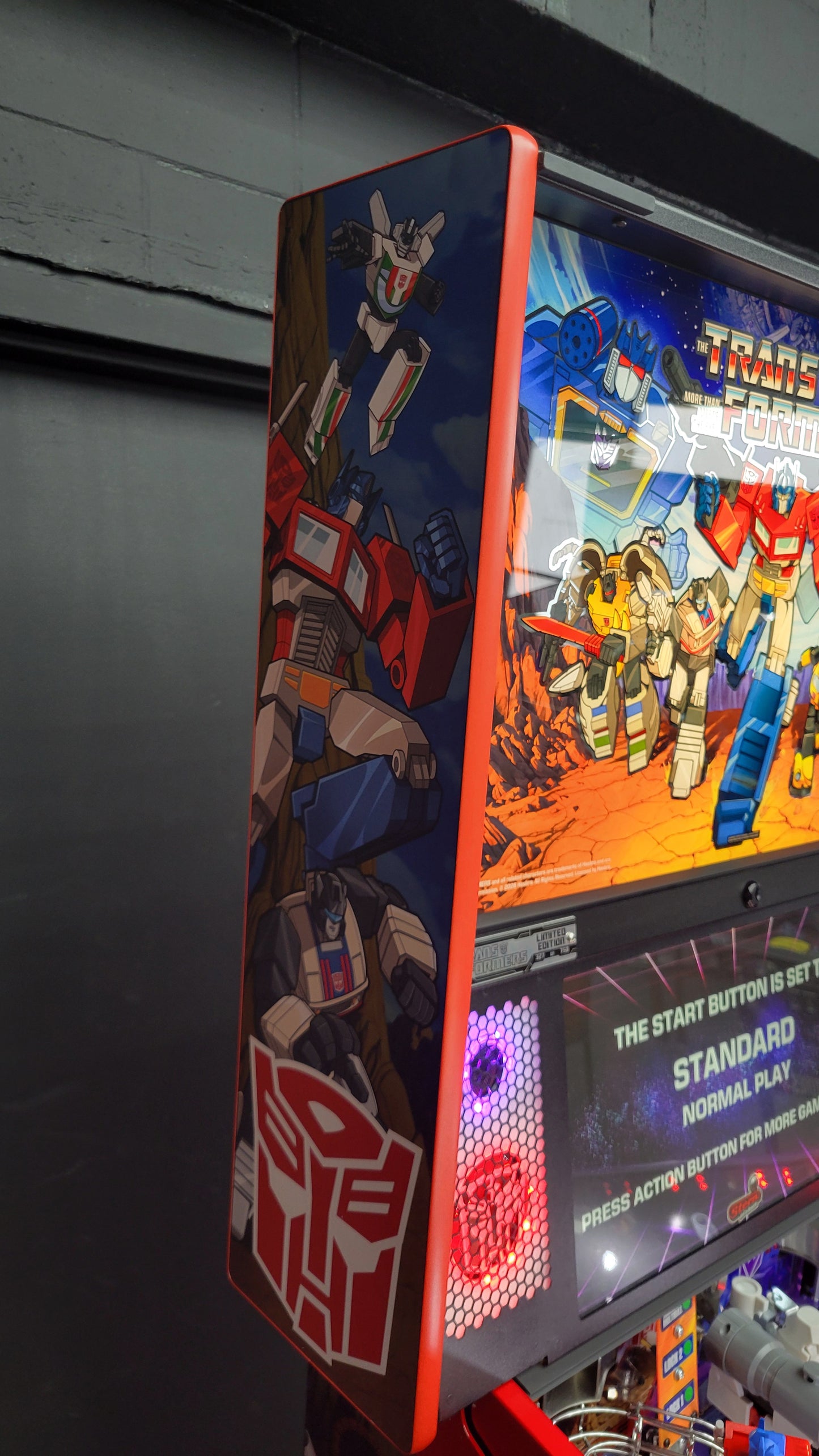 Stern Transformers More Than Meets The Eye LE Pinball Showroom Model