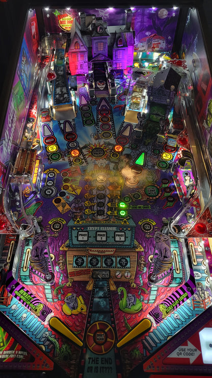 Stern Elvira’s House Of Horrors Premium Pinball HUO