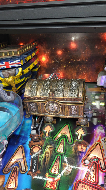 Pirates Of The Caribbean by Jersey Jack Pinball HUO