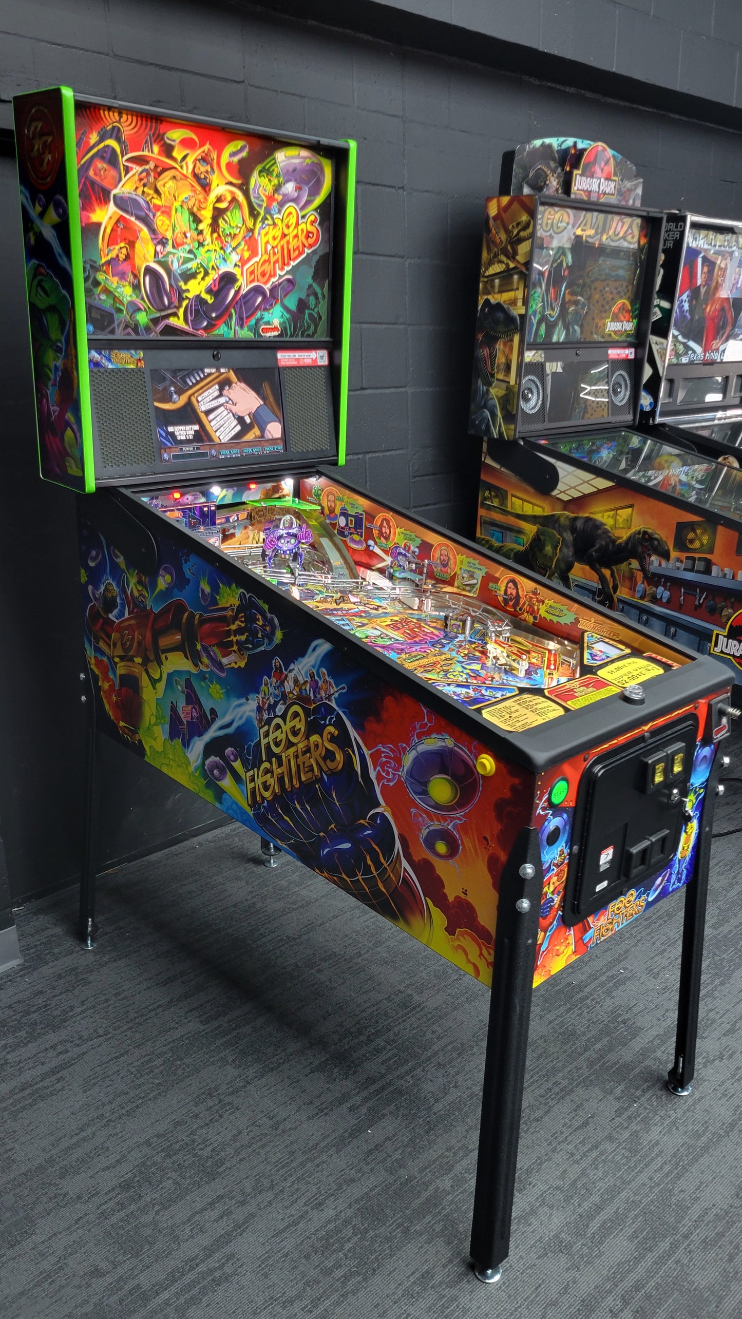 Stern Foo Fighters Pro Pinball