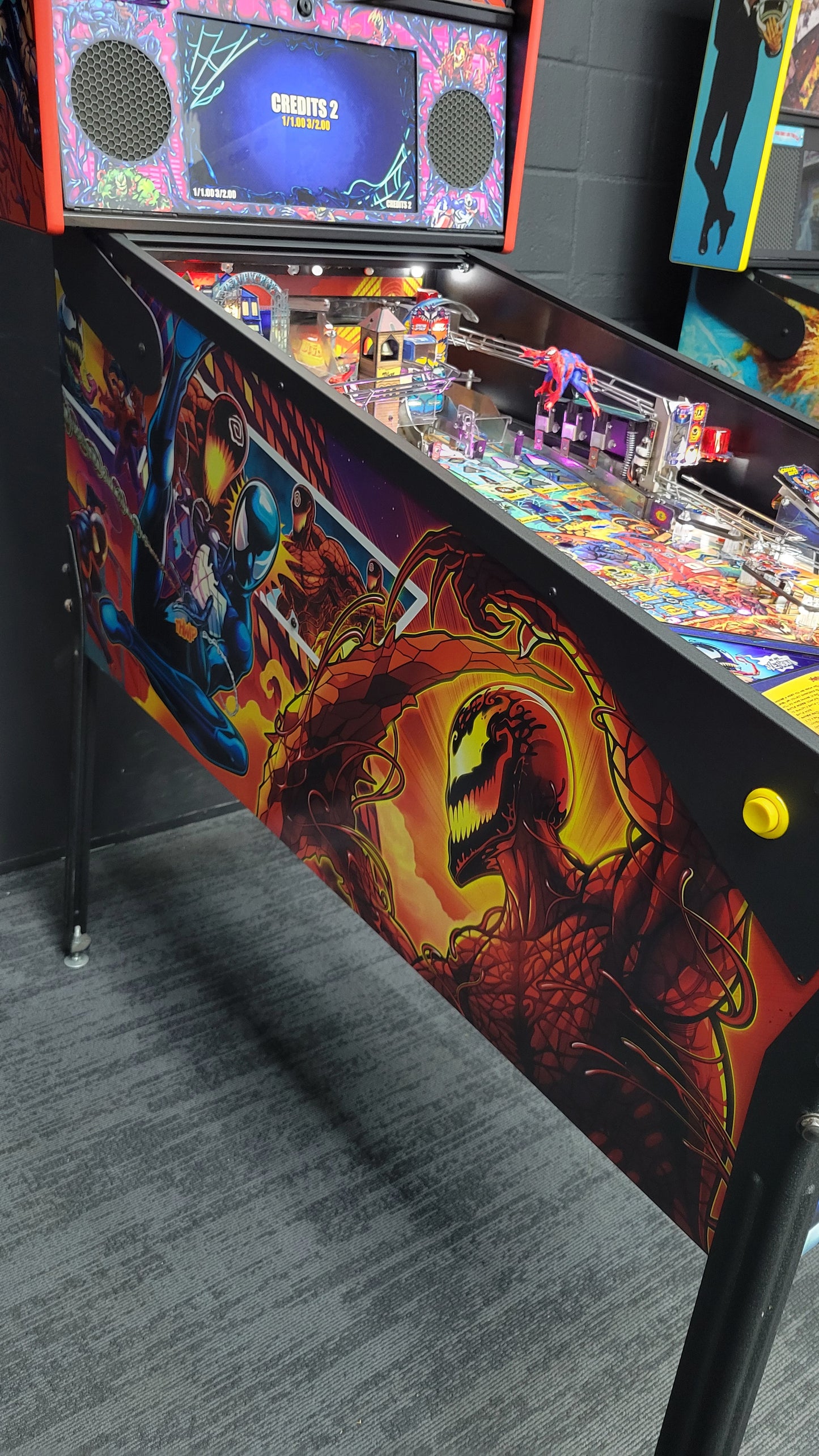 Venom Premium Pinball Machine