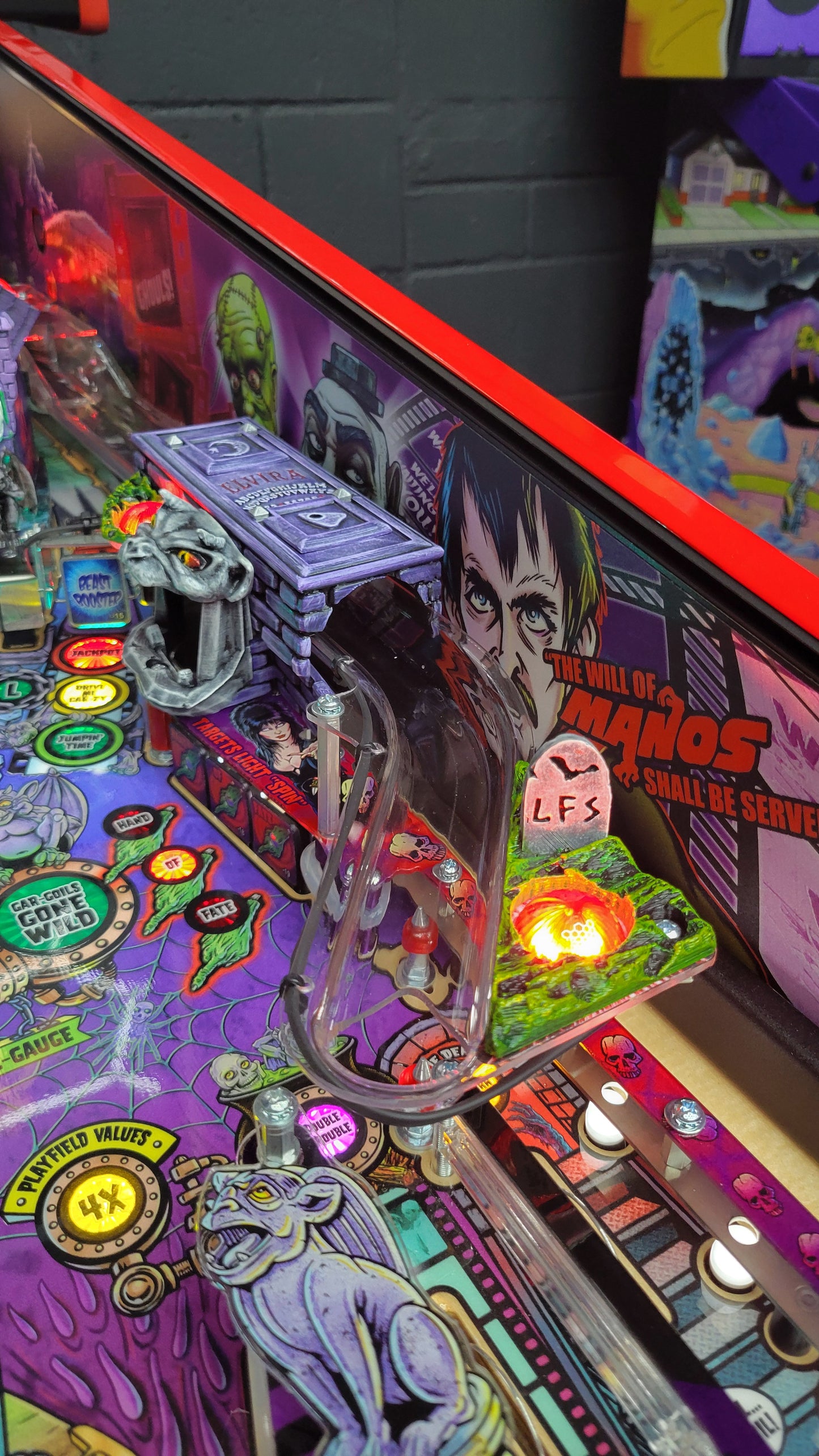 Elvira House of Horrors Premium Custom HUO Pinball Loaded!