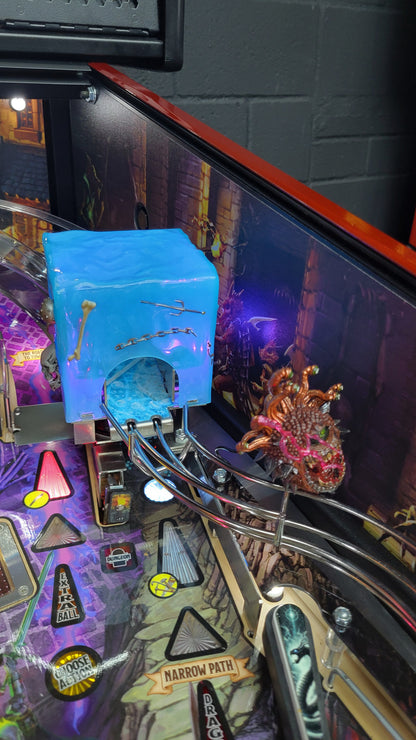 Stern Dungeon & Dragons The Tyrants Eve LE Pinball HUO